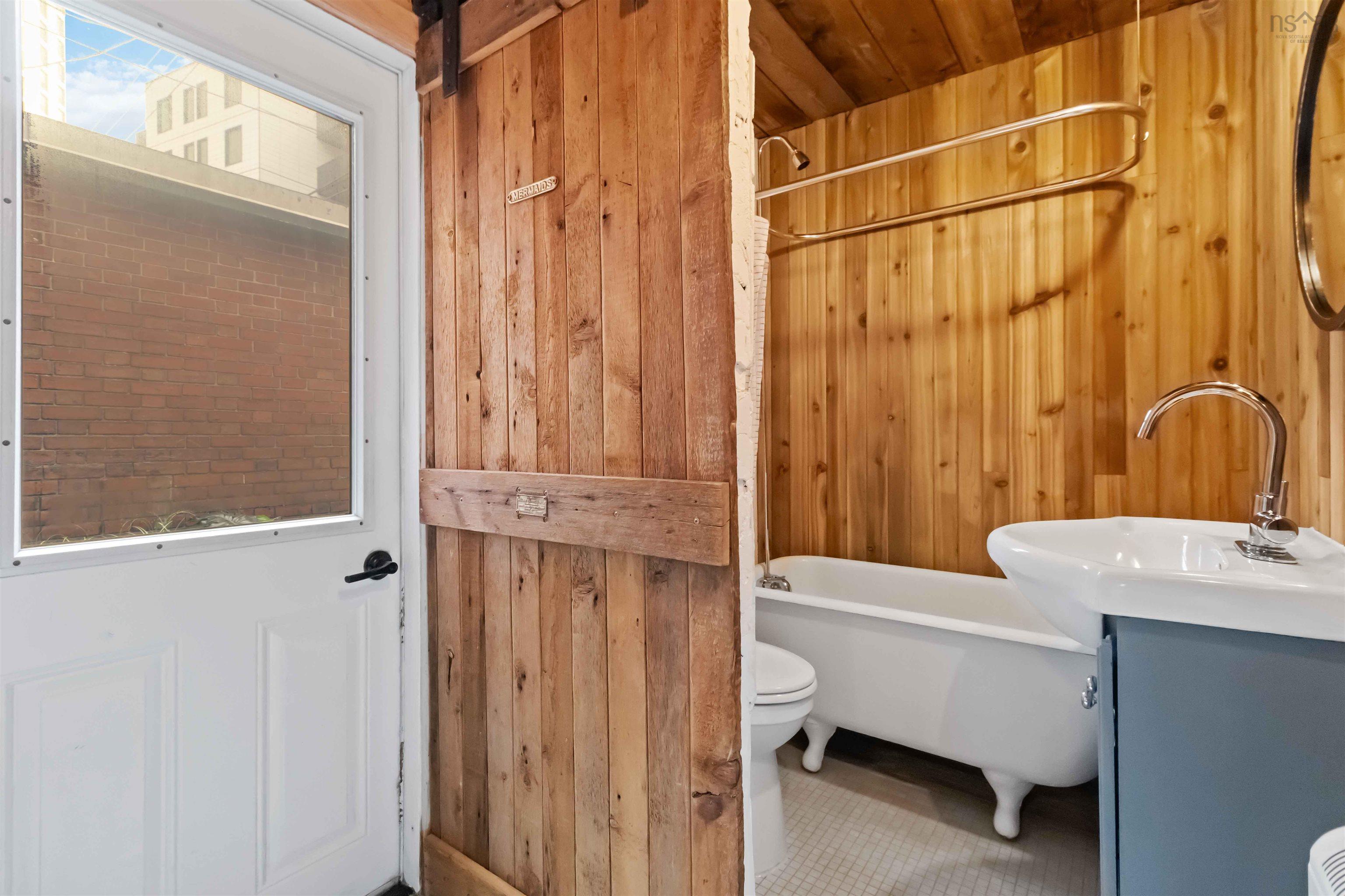 2060 Brunswick Street, Halifax, NS (MLS 202528378)