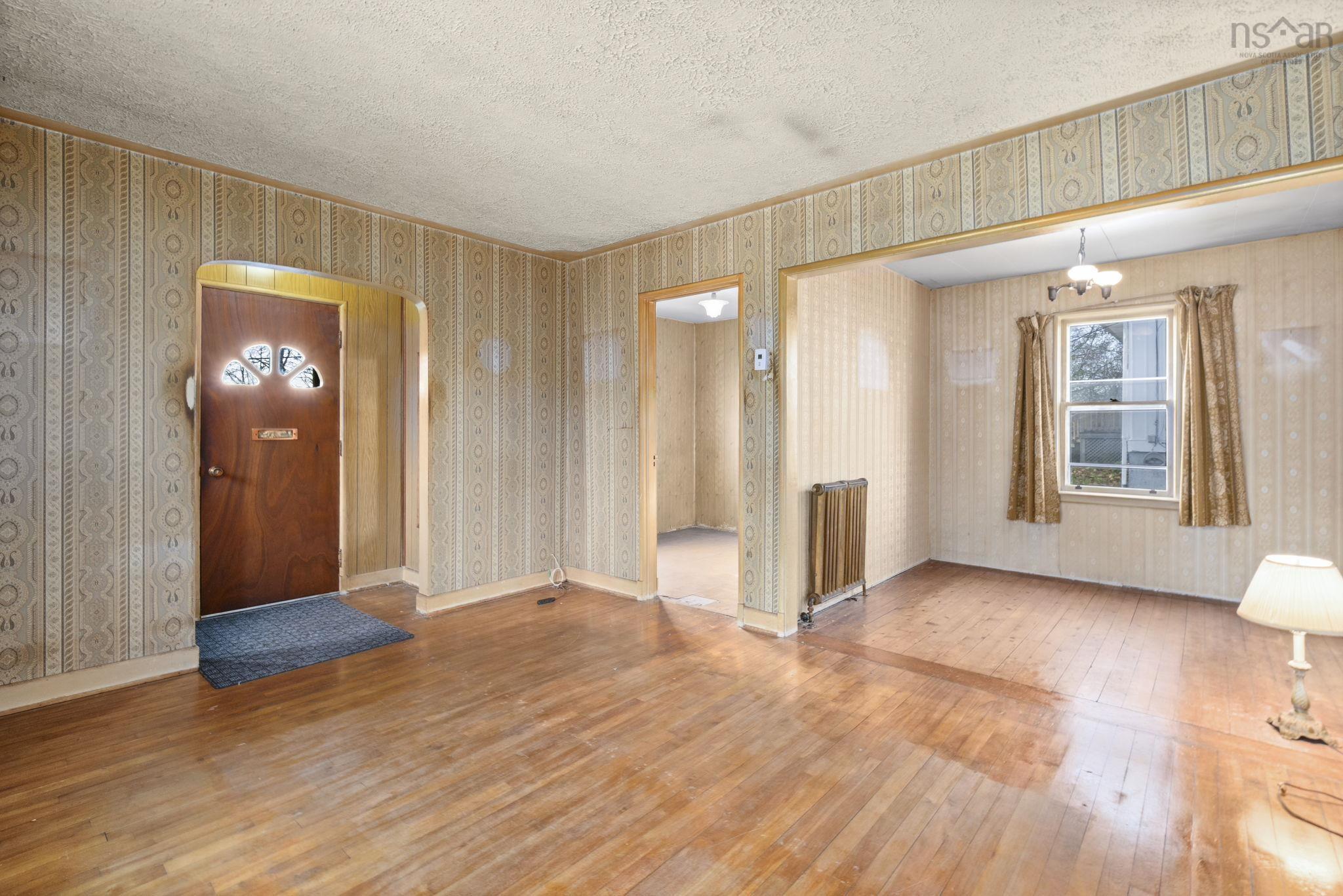 6 Ida Street, Halifax, NS (MLS 202528380)