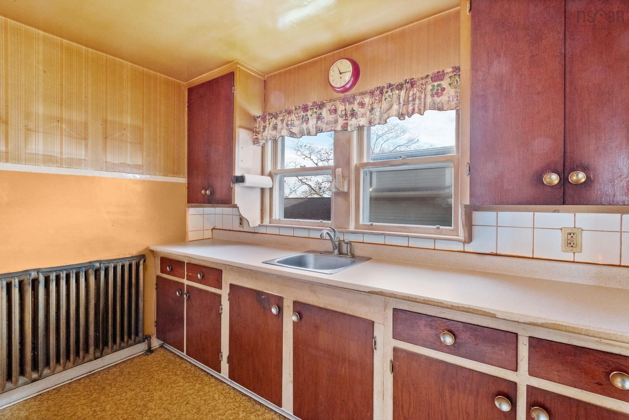 6 Ida Street, Halifax, NS (MLS 202528380)