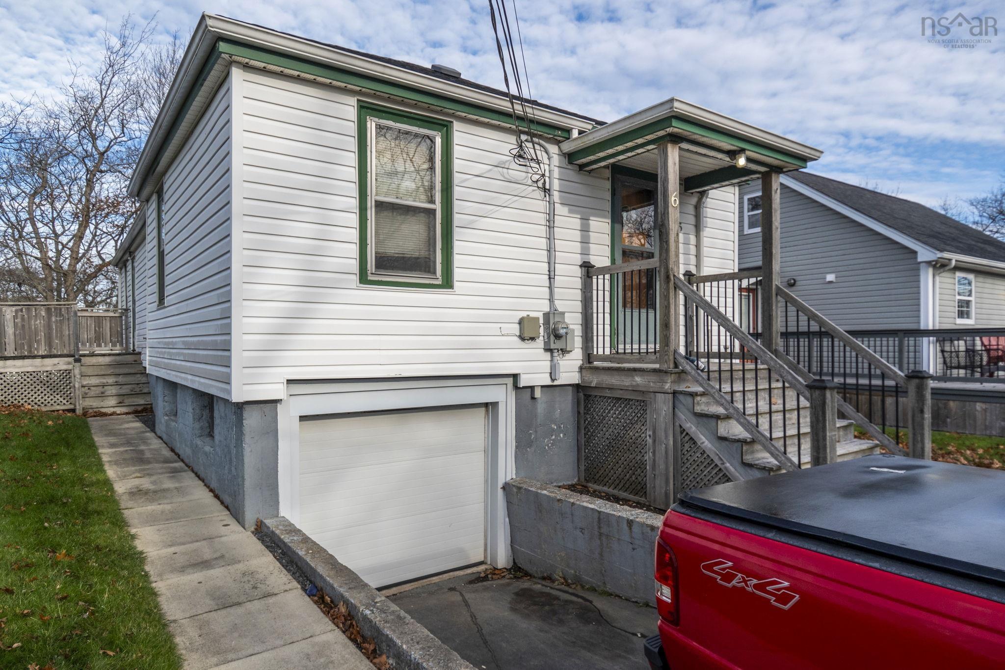6 Ida Street, Halifax, NS (MLS 202528380)
