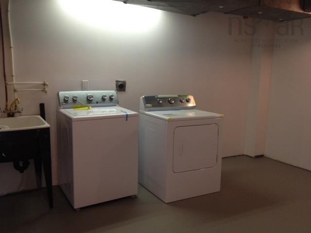 29 & 31 Caledonia Road, Dartmouth, NS (MLS 202528382)