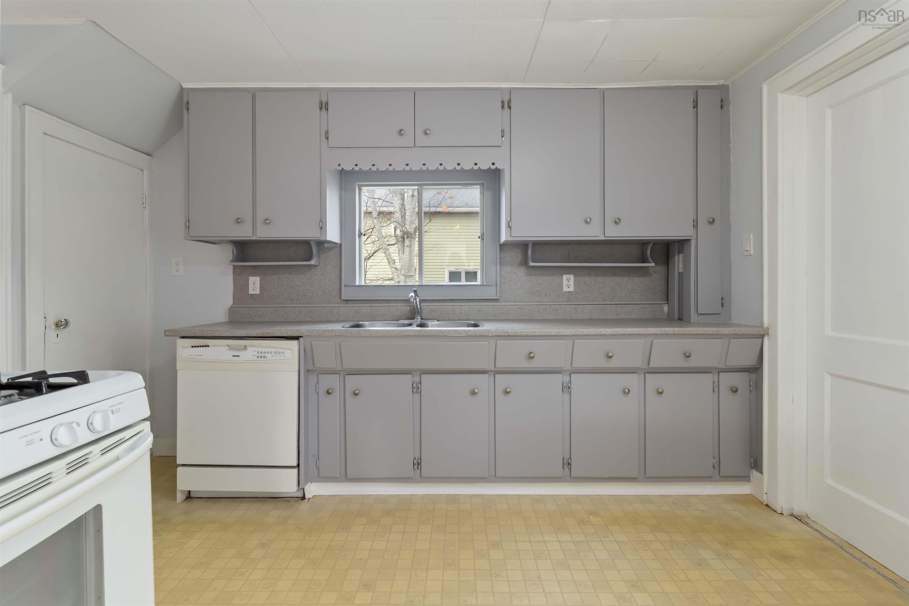 10 Bonaventure Drive, Halifax, NS (MLS 202528383)