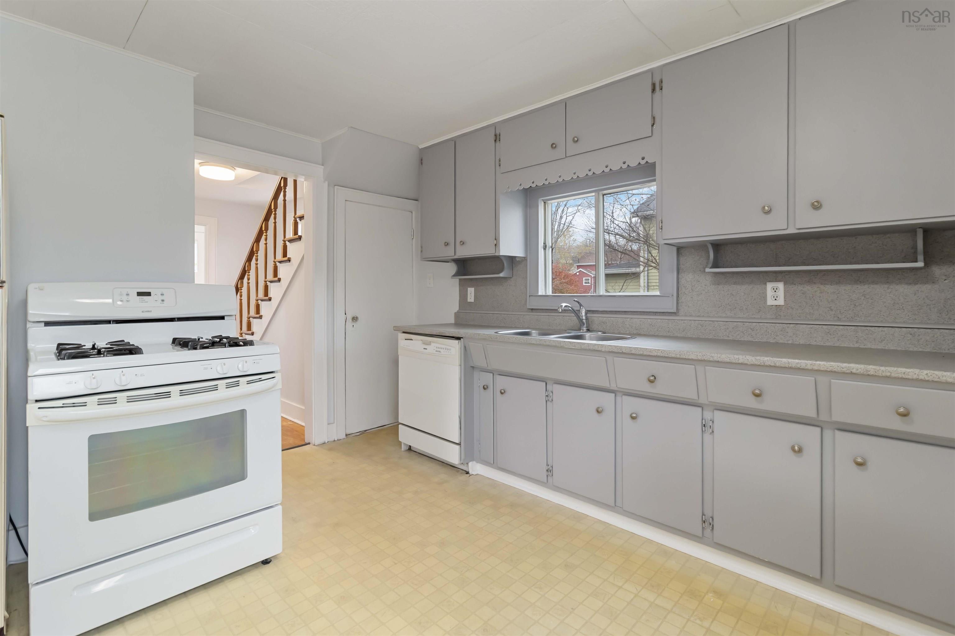 10 Bonaventure Drive, Halifax, NS (MLS 202528383)