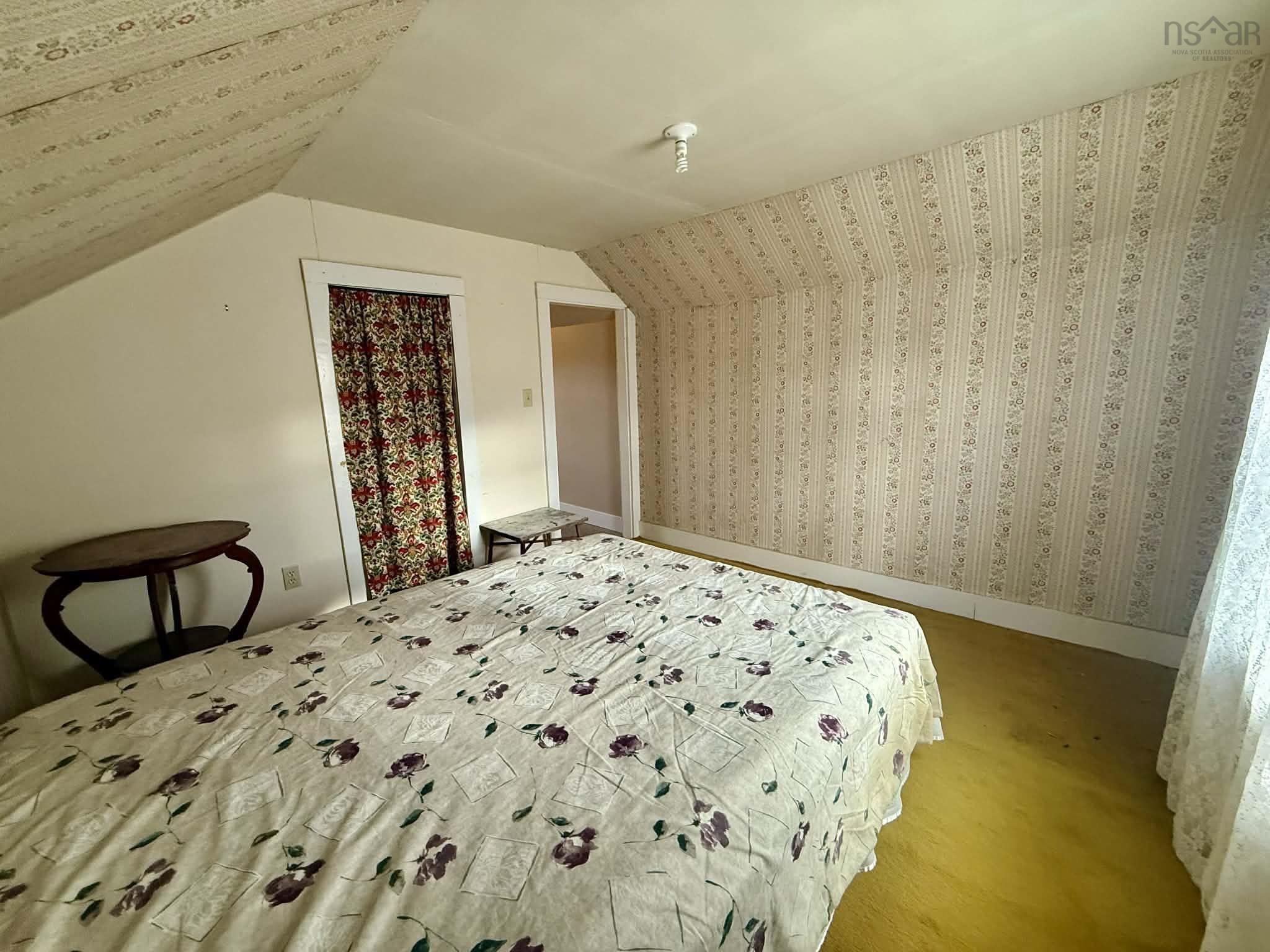 $249,900.00: 934 Brazil Lake Road, Brazil Lake