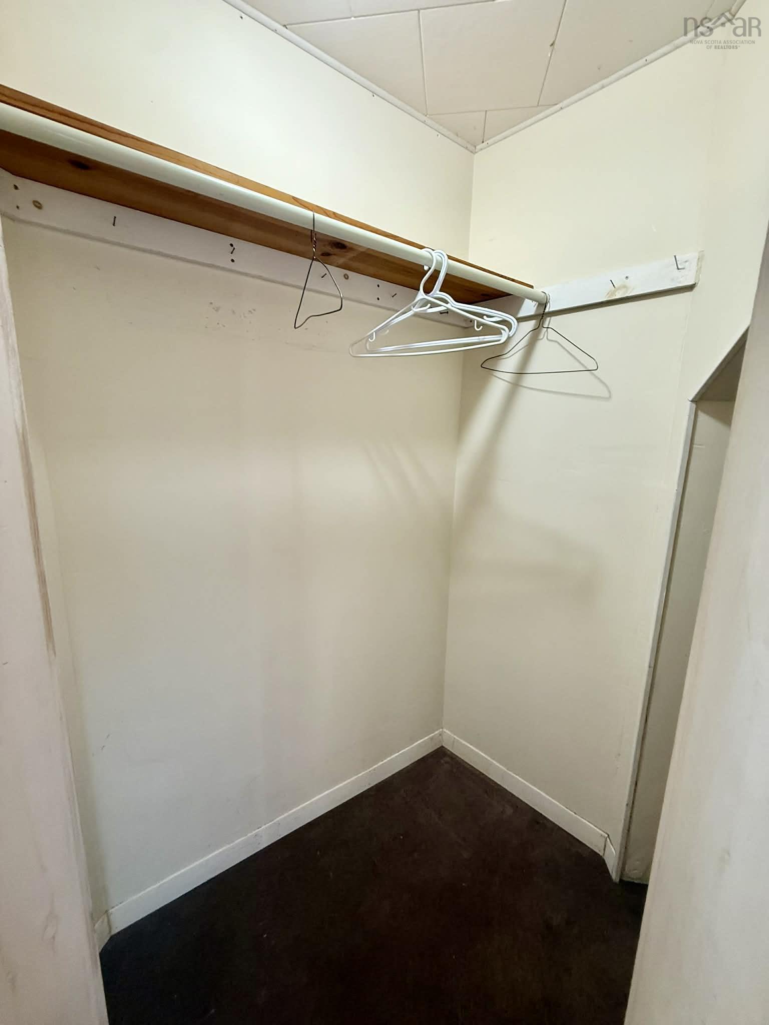 $249,900.00: 934 Brazil Lake Road, Brazil Lake