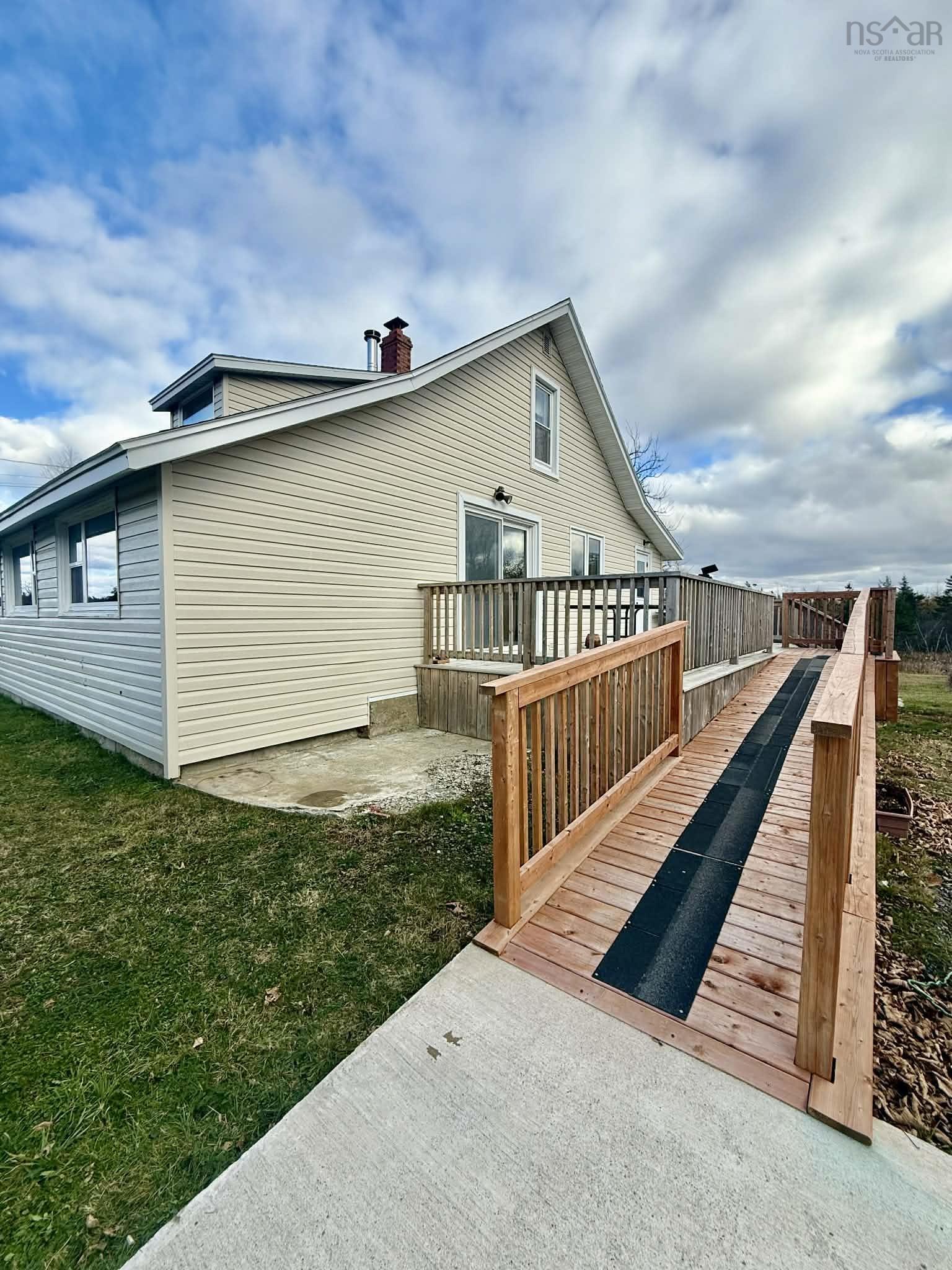 $249,900.00: 934 Brazil Lake Road, Brazil Lake