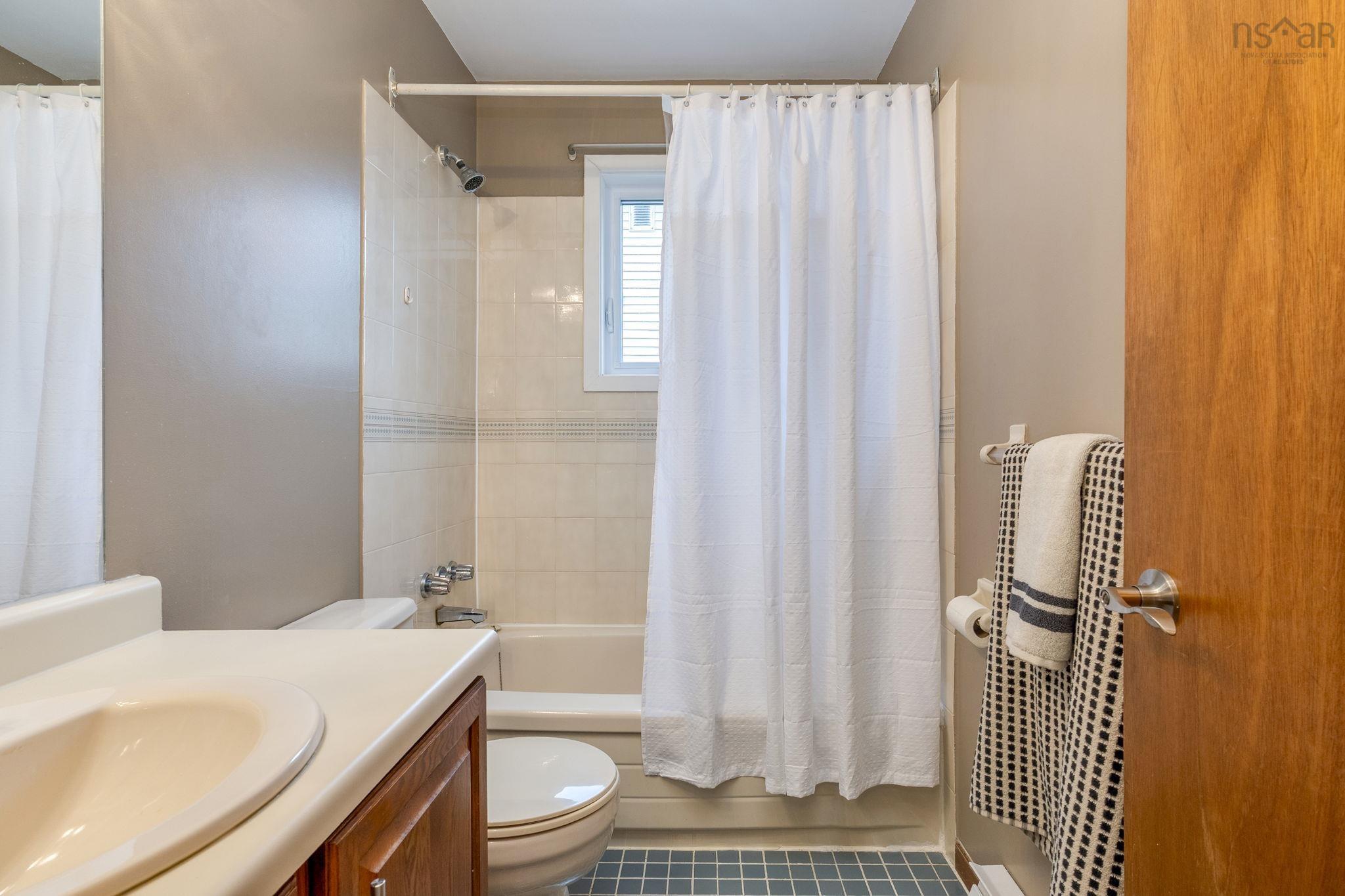 52 Silistria Drive, Cole Harbour, NS (MLS 202528393)