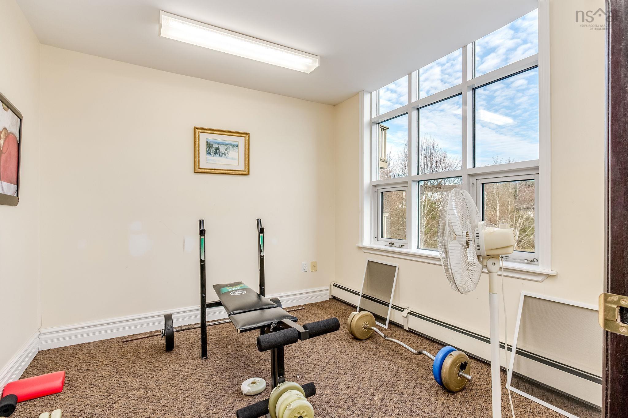 311 2 Lake Drive, Bedford, NS (MLS 202528396)