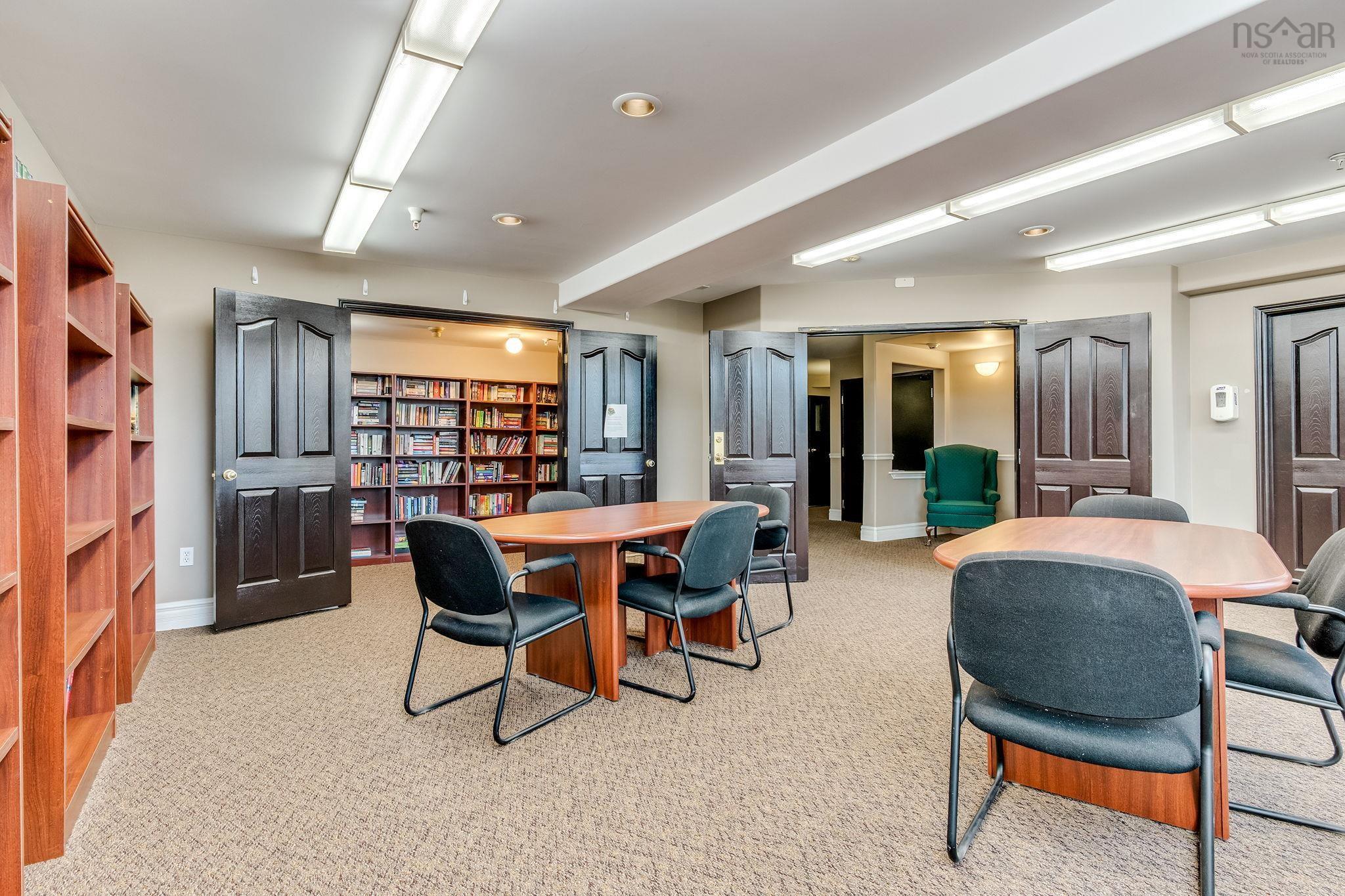 311 2 Lake Drive, Bedford, NS (MLS 202528396)