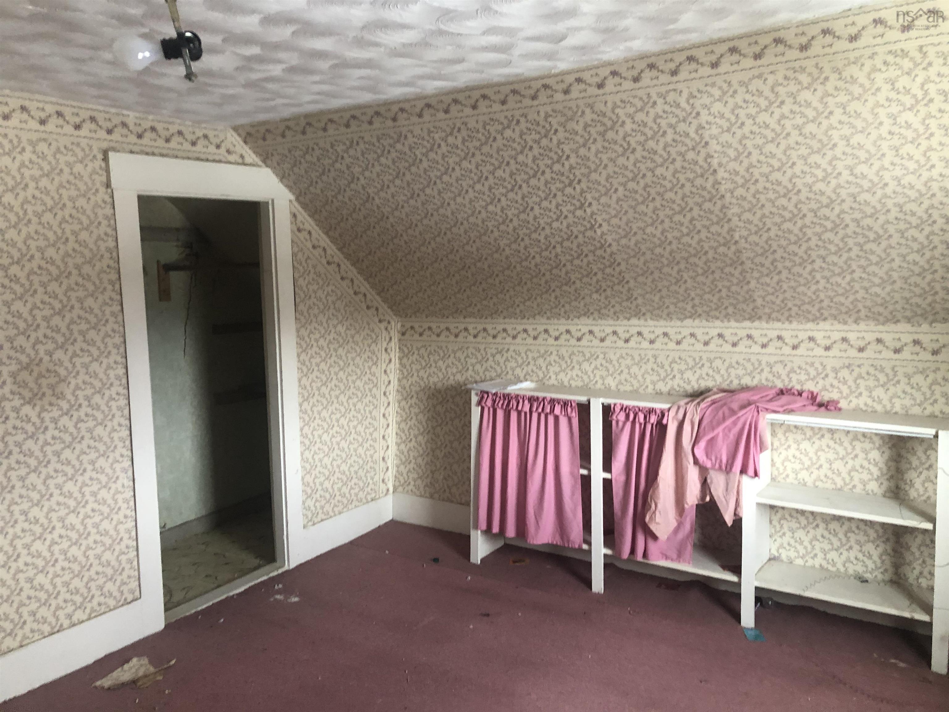 $375,000.00: 1871 Dodge Road, Forest Glade