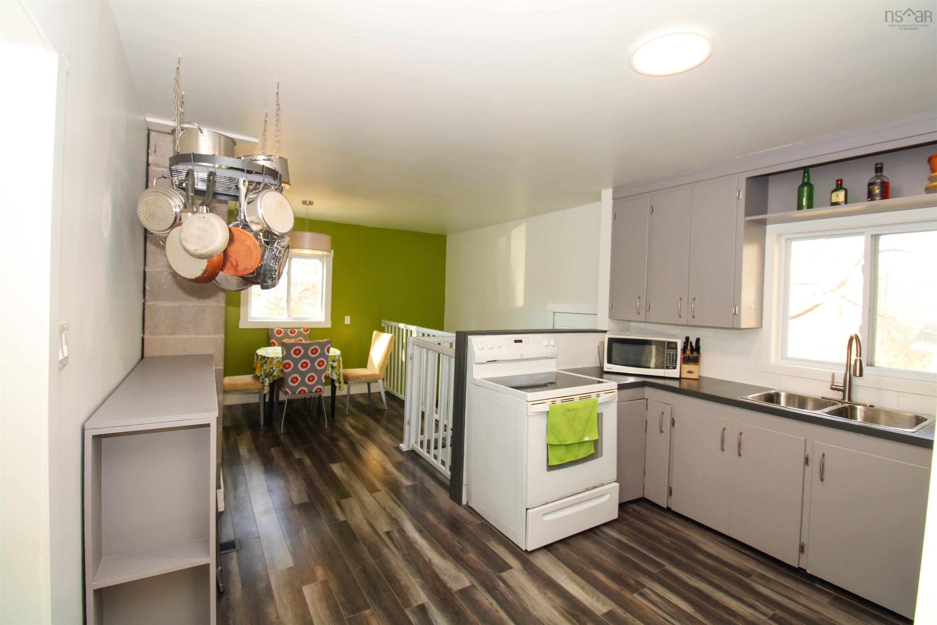 294 Beaver Bank Road, Beaver Bank, NS (MLS 202528398)