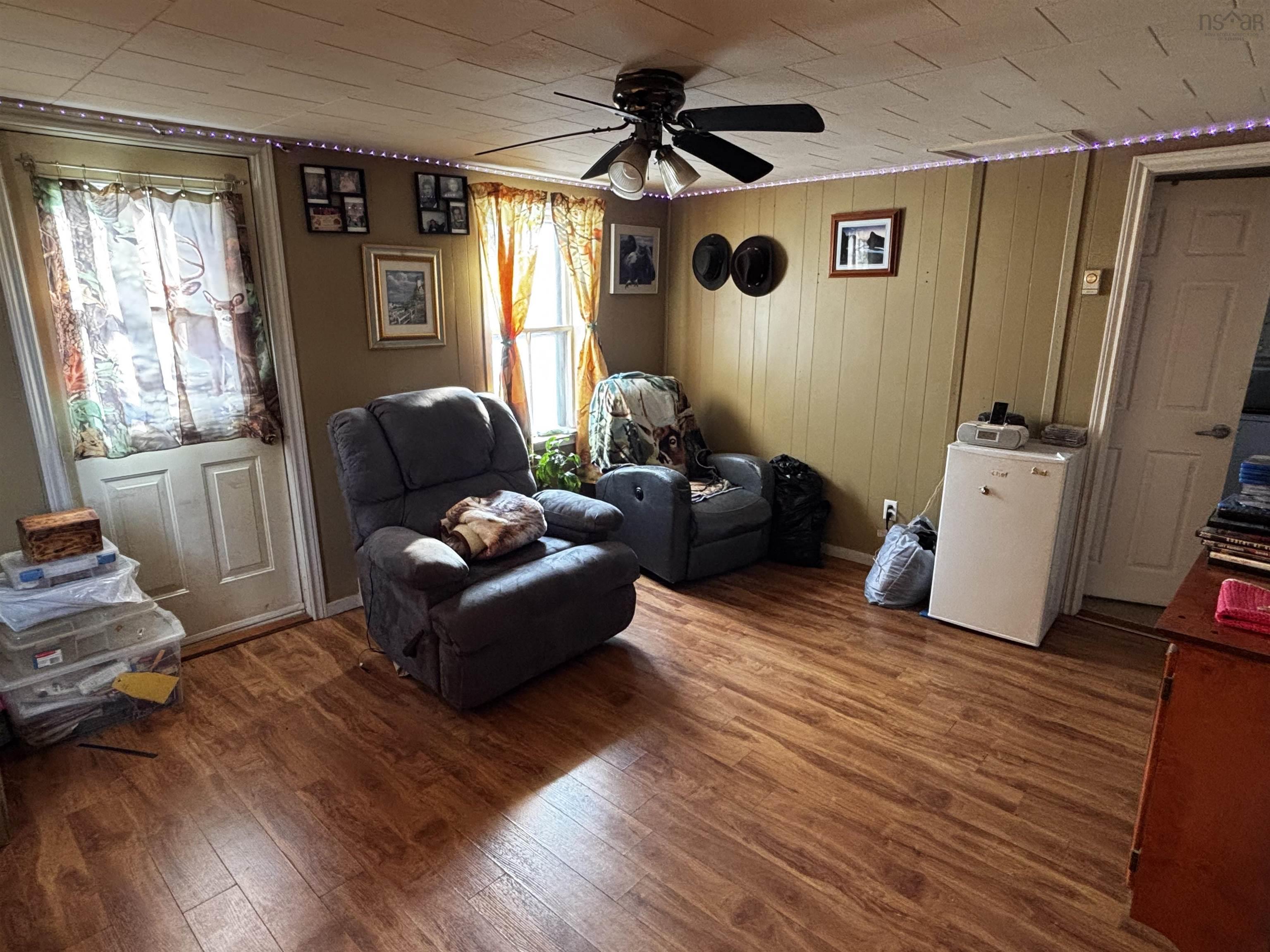 $160,000.00: 1171 North River Road, North River