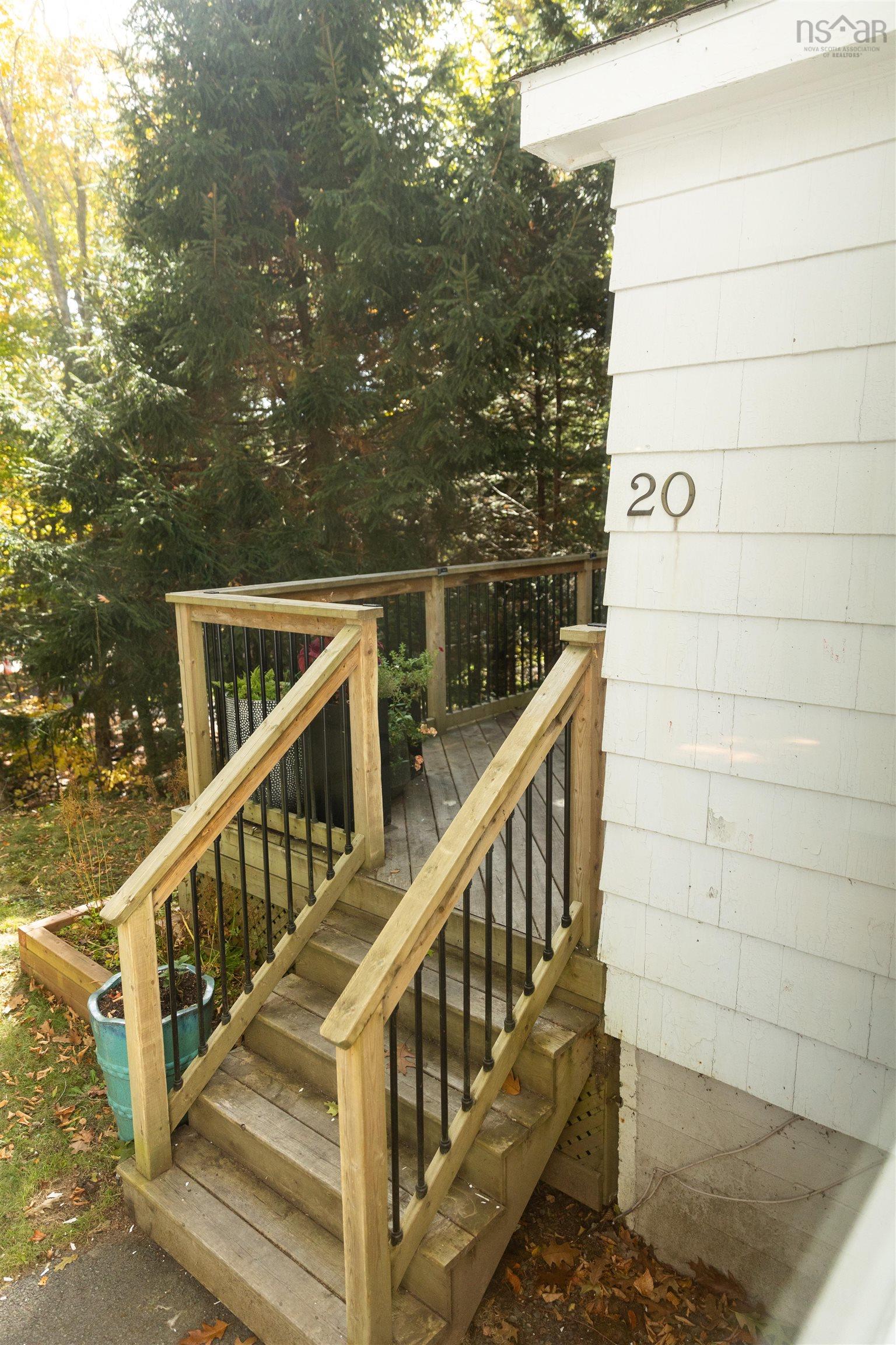 $774,900.00: 20 Dakin Drive, Halifax