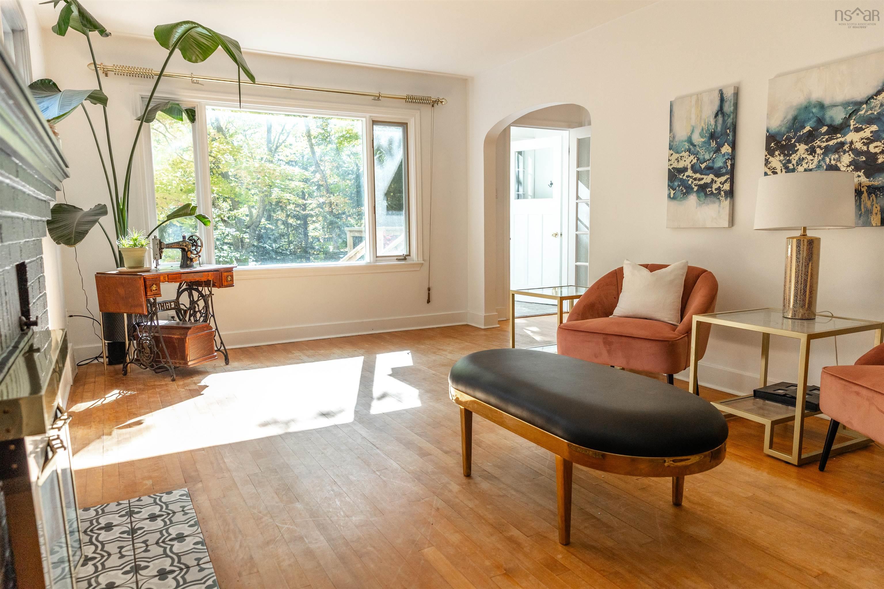 $774,900.00: 20 Dakin Drive, Halifax