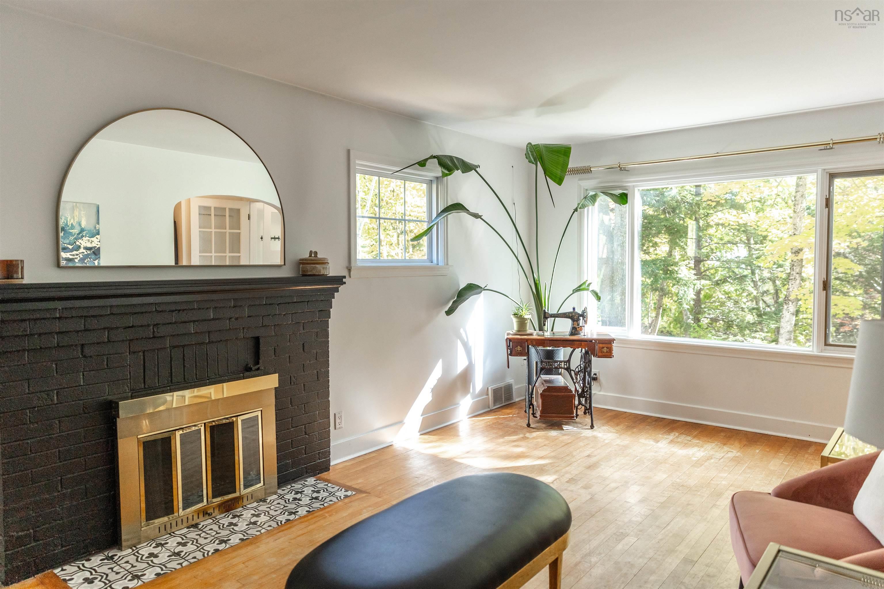 $774,900.00: 20 Dakin Drive, Halifax