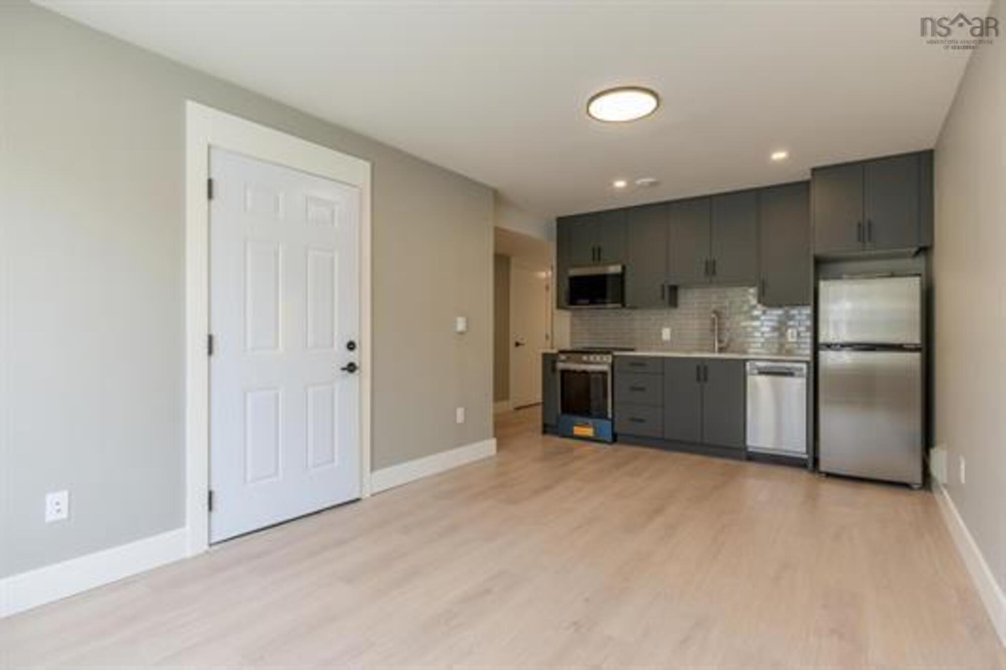 $699,900.00: 55B Honeygold Drive, Halifax