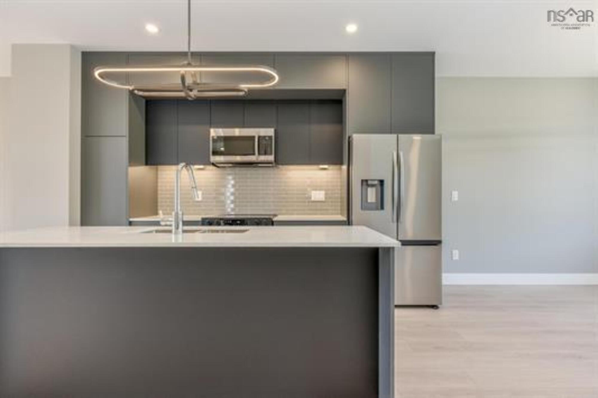 $699,900.00: 55B Honeygold Drive, Halifax