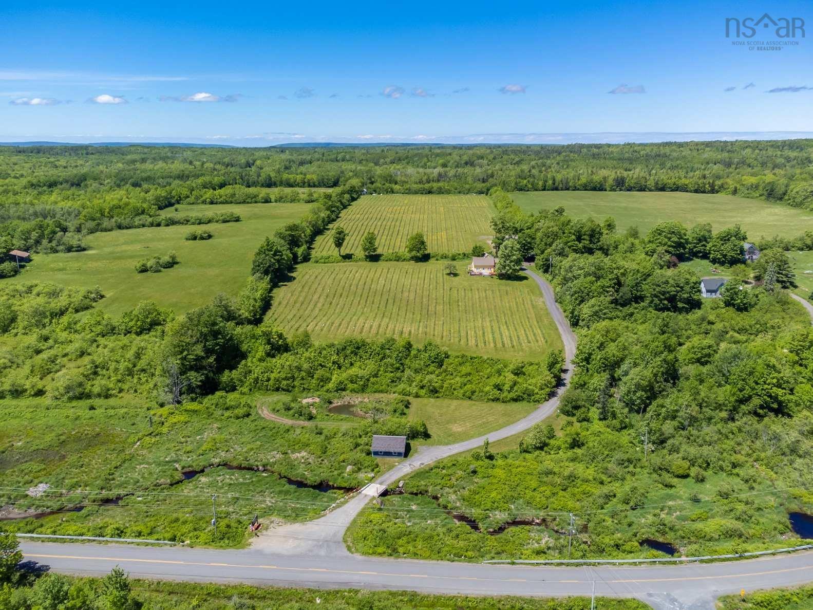 $700,000.00: 2635 Clementsvale Road, Bear River East