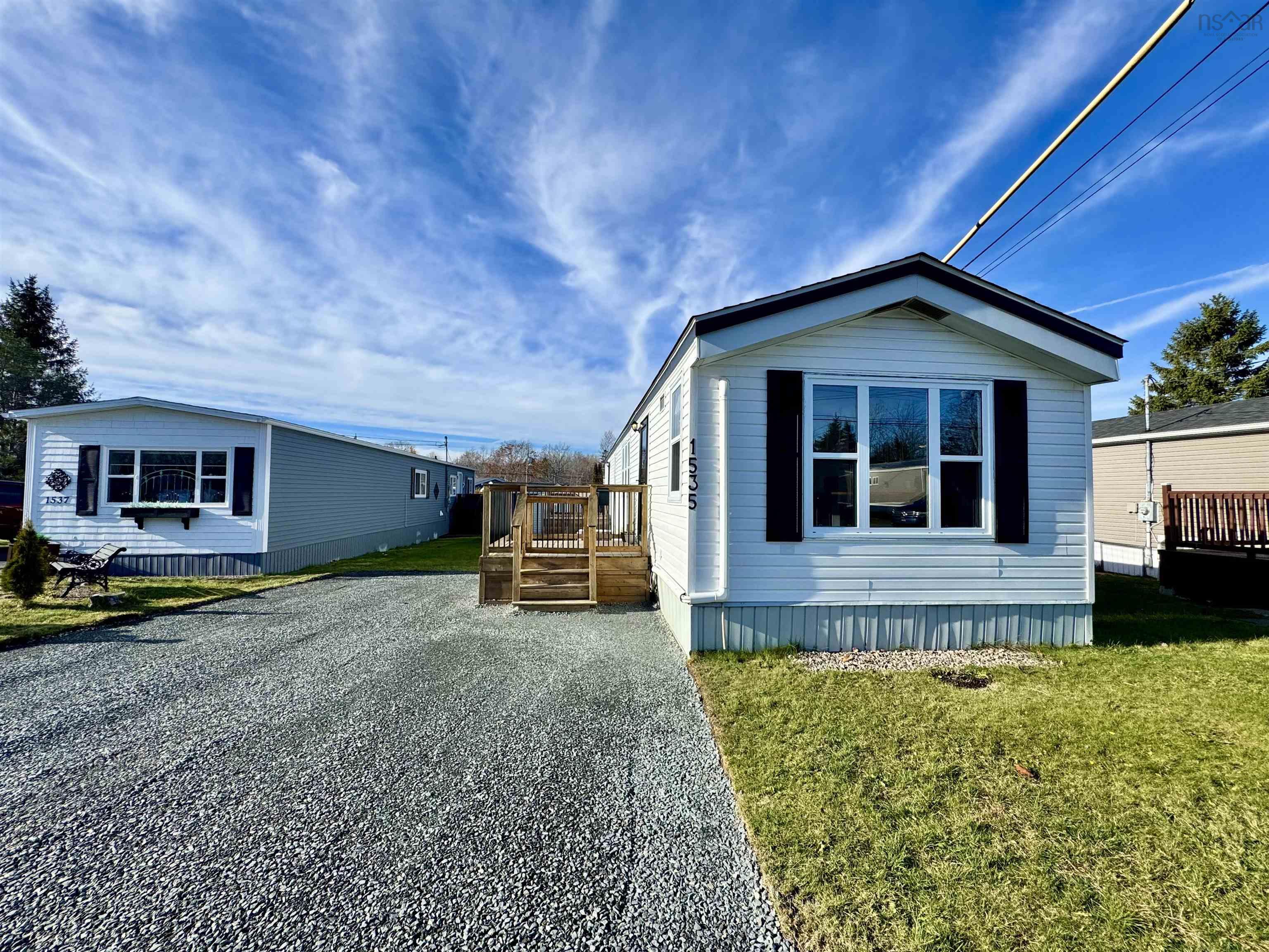 1535 Woodbine Drive, Beaver Bank, NS (MLS® 202528420)