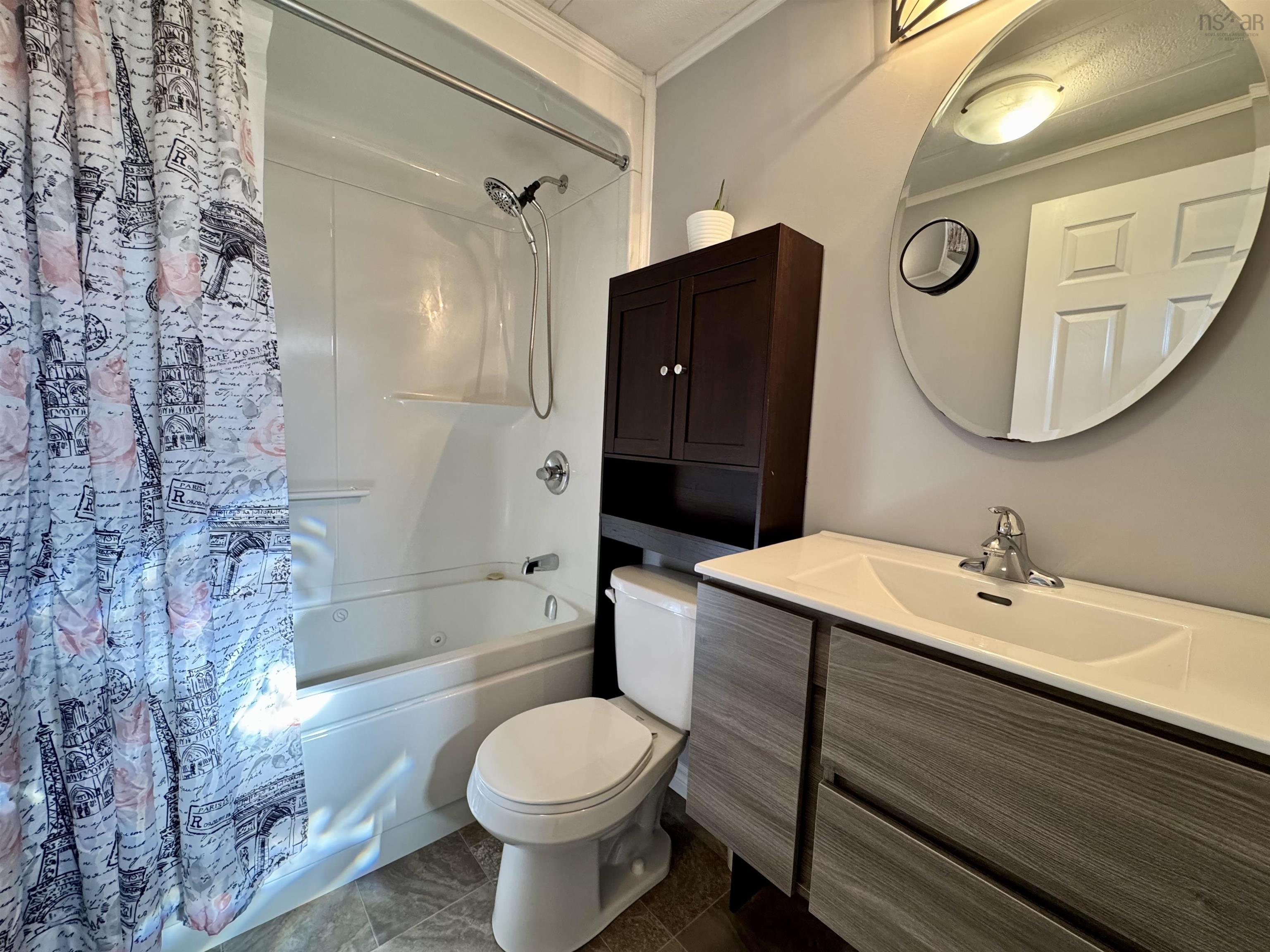 1535 Woodbine Drive, Beaver Bank, NS (MLS 202528420)