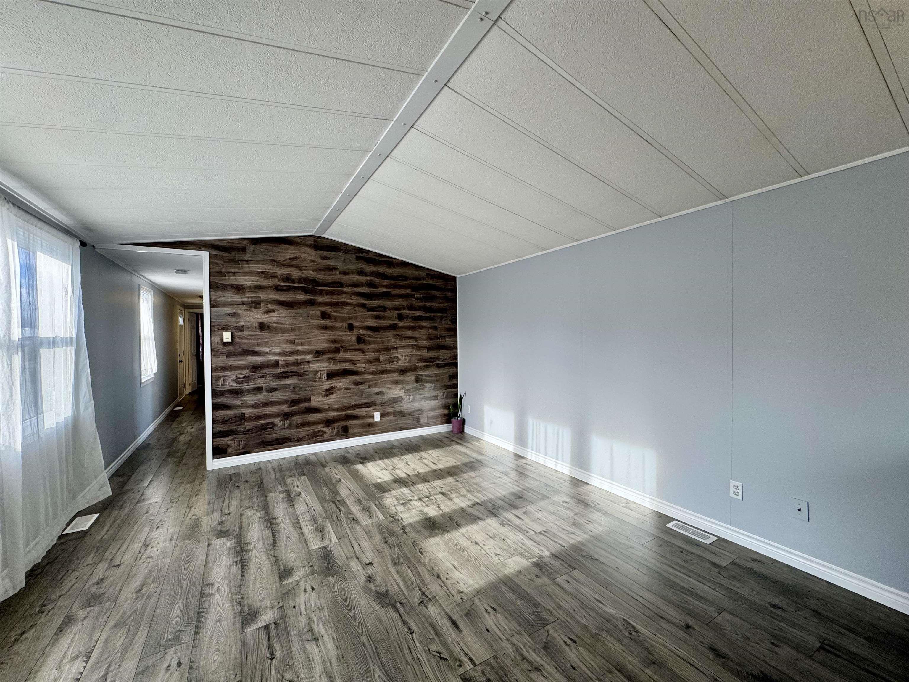 1535 Woodbine Drive, Beaver Bank, NS (MLS 202528420)