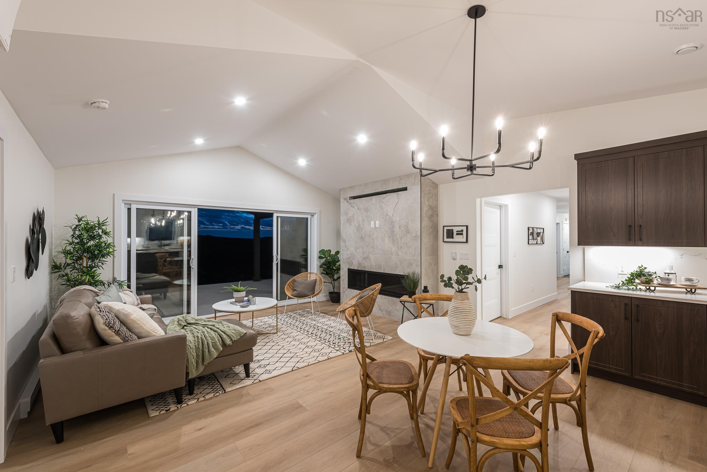 $949,900.00: 24 Indian Point Road, Prospect Village