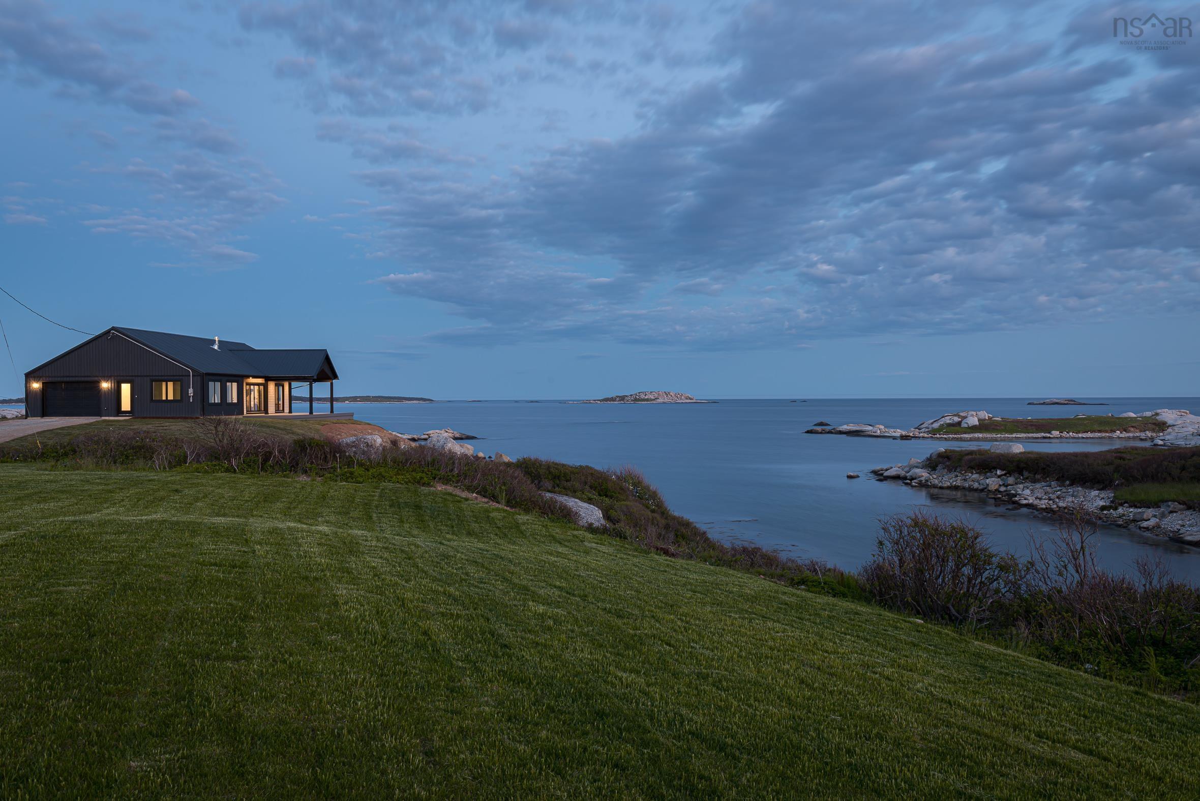 $949,900.00: 24 Indian Point Road, Prospect Village