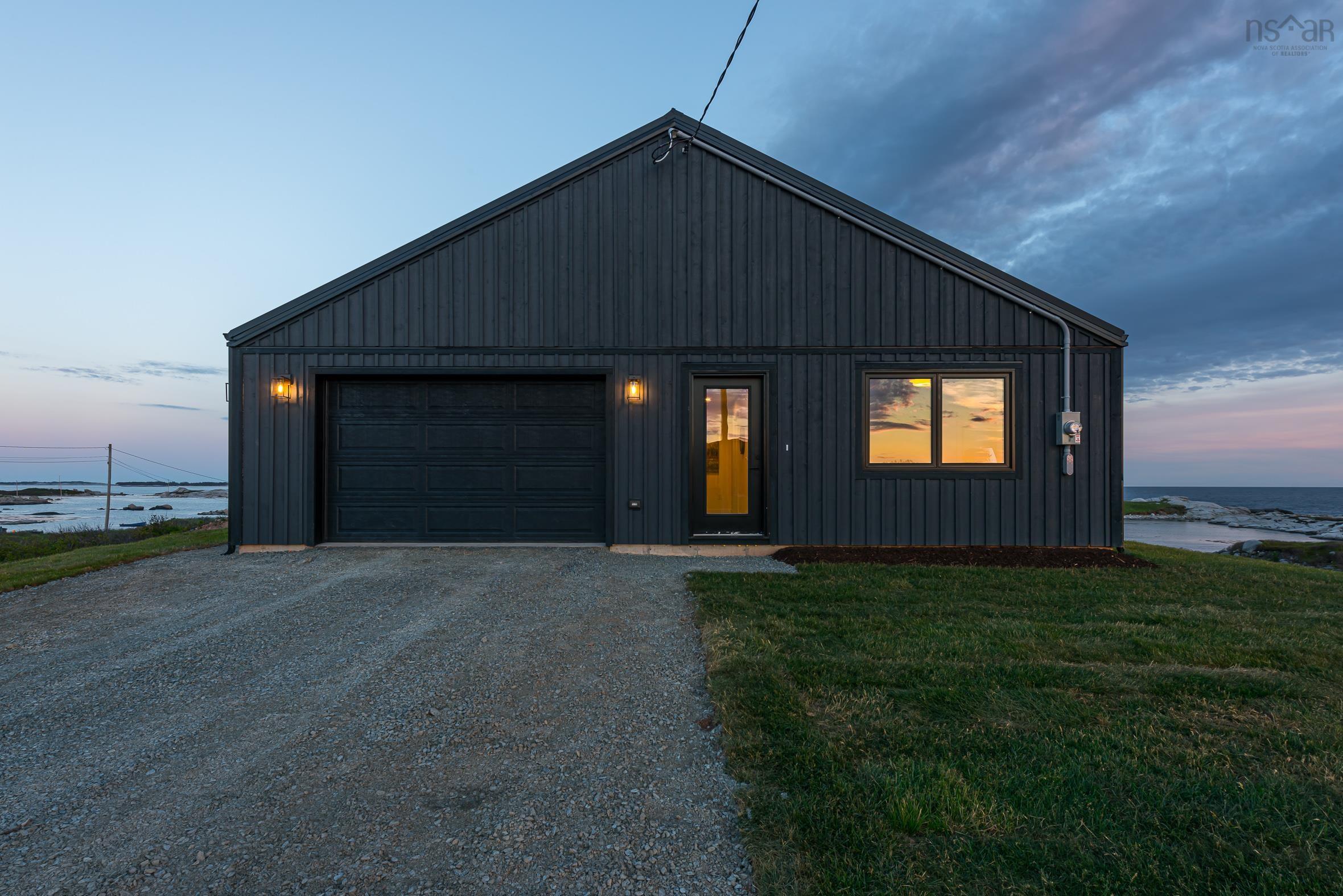 $949,900.00: 24 Indian Point Road, Prospect Village