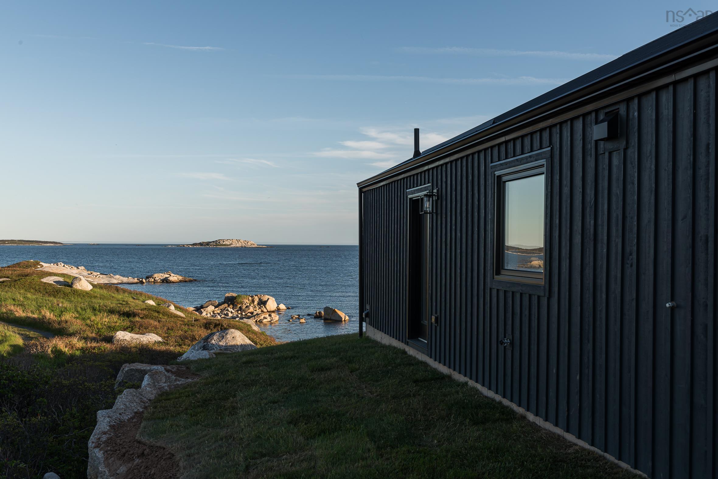 $949,900.00: 24 Indian Point Road, Prospect Village