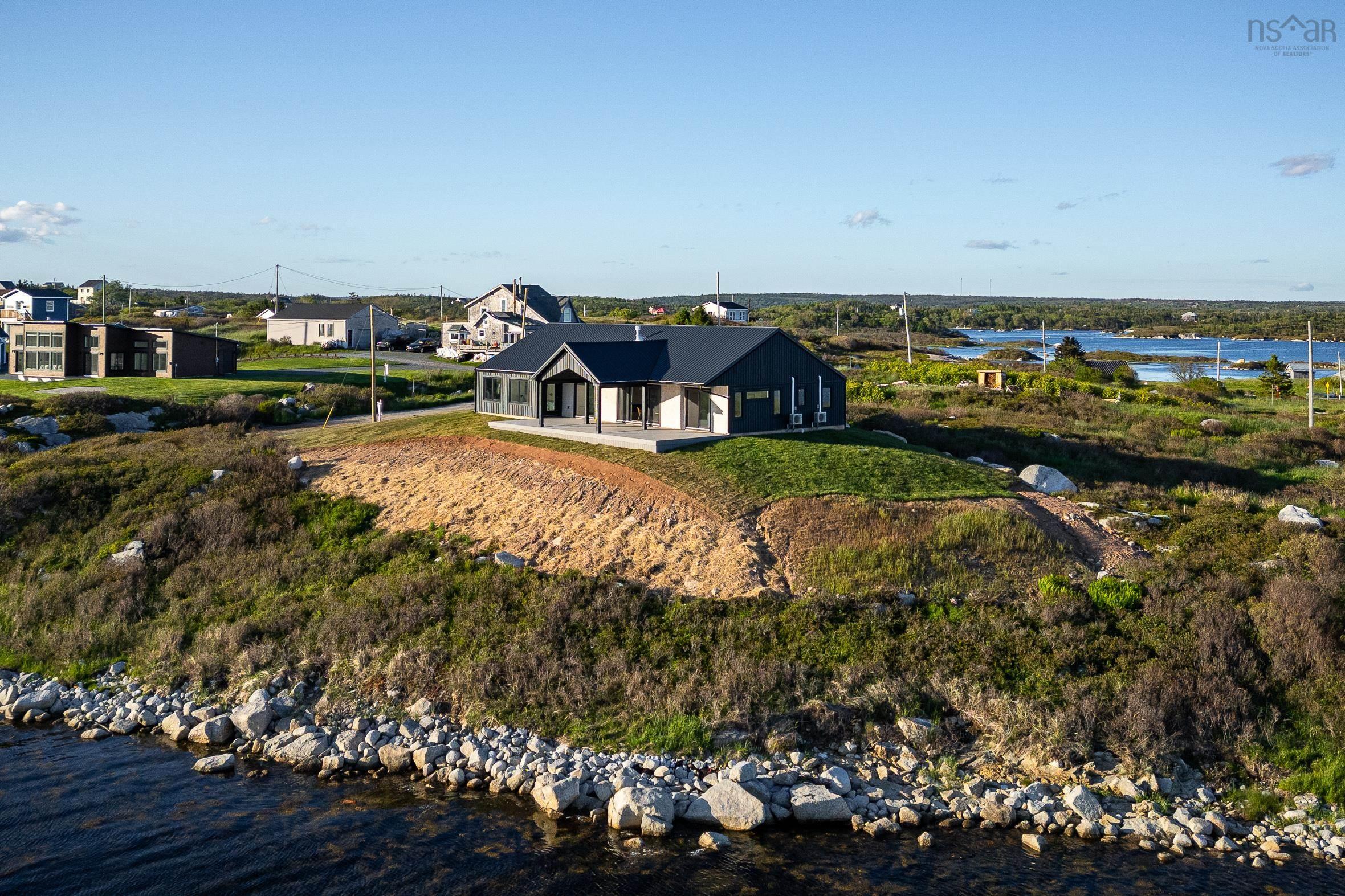 $949,900.00: 24 Indian Point Road, Prospect Village