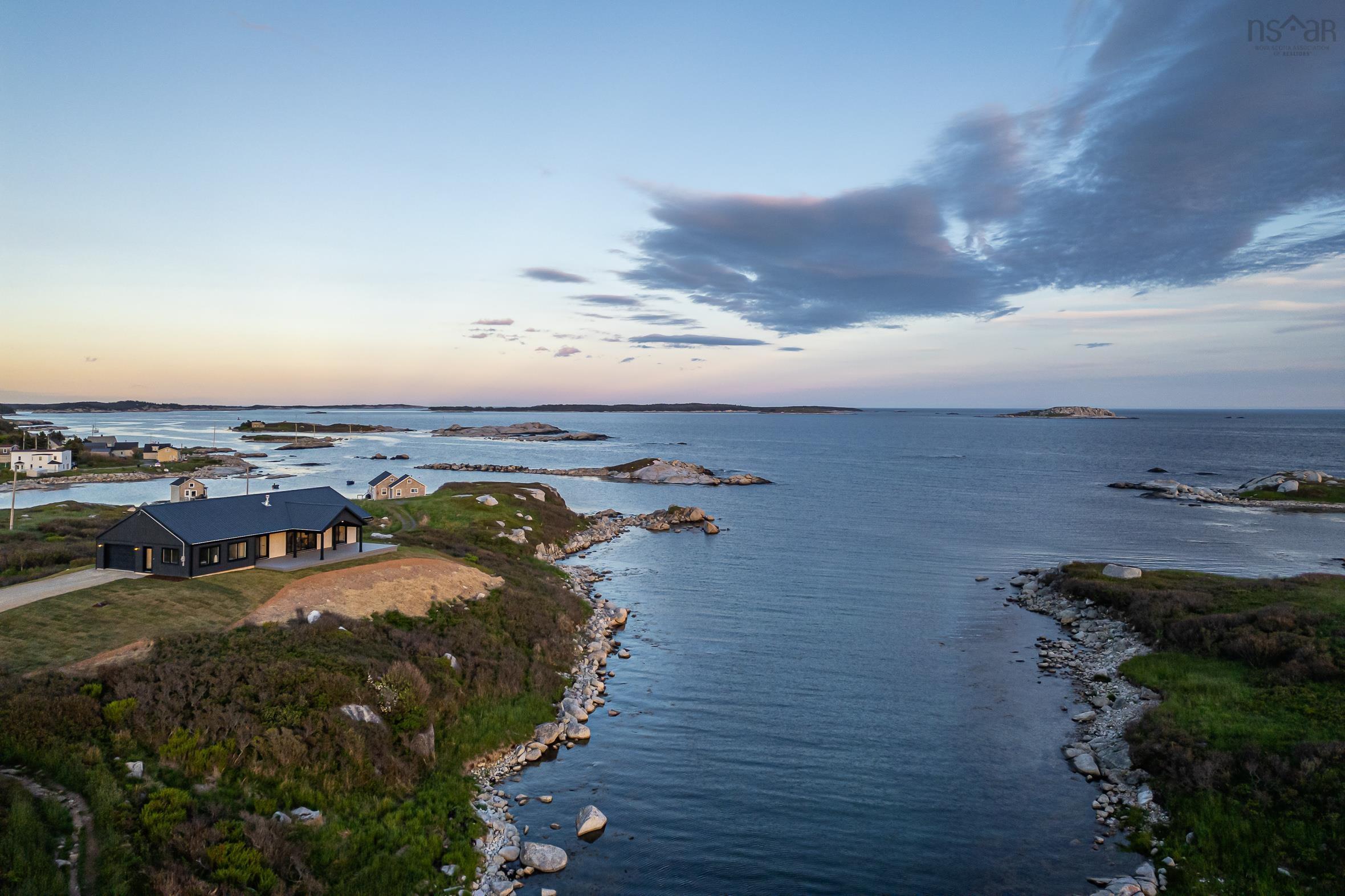 $949,900.00: 24 Indian Point Road, Prospect Village