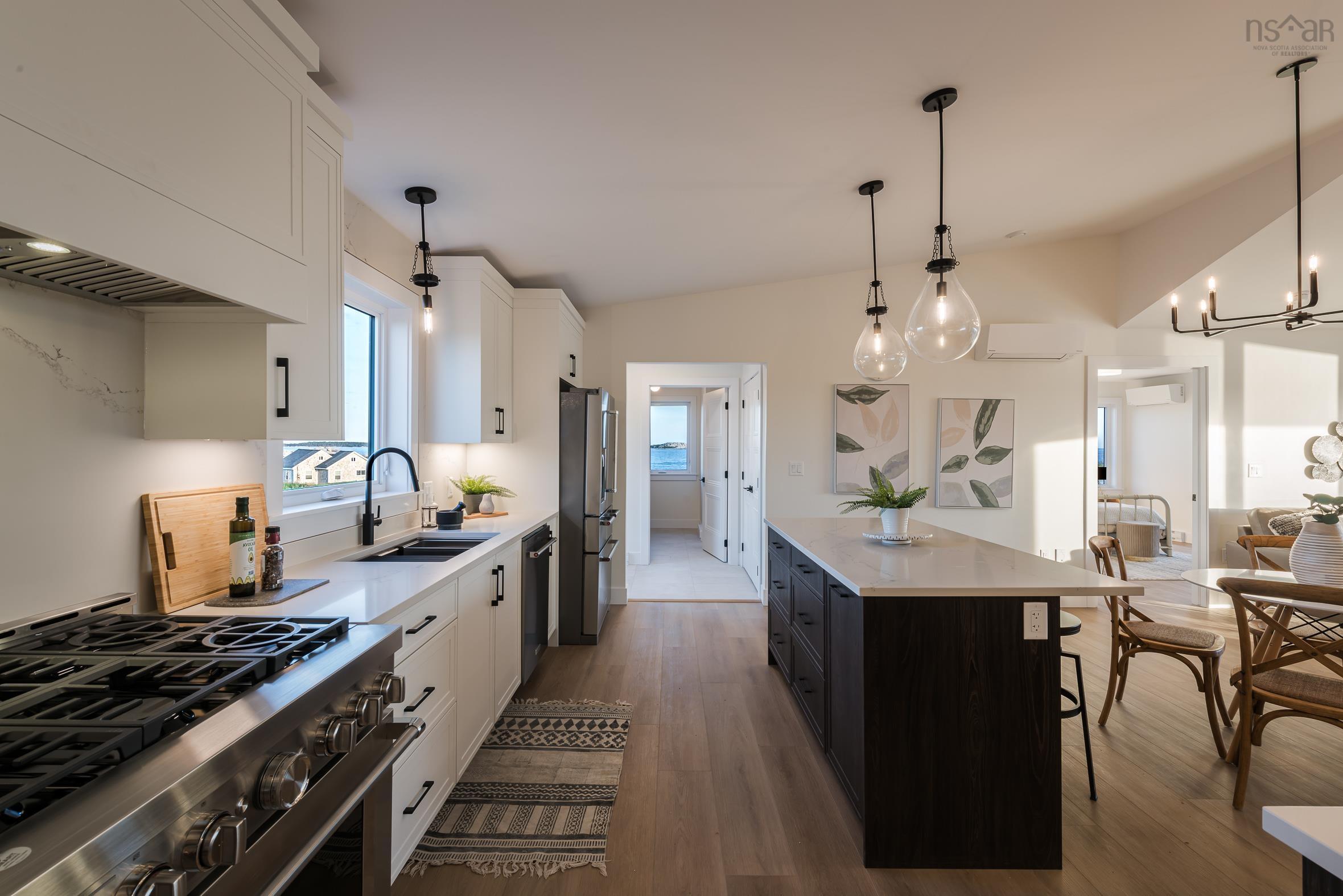 $949,900.00: 24 Indian Point Road, Prospect Village