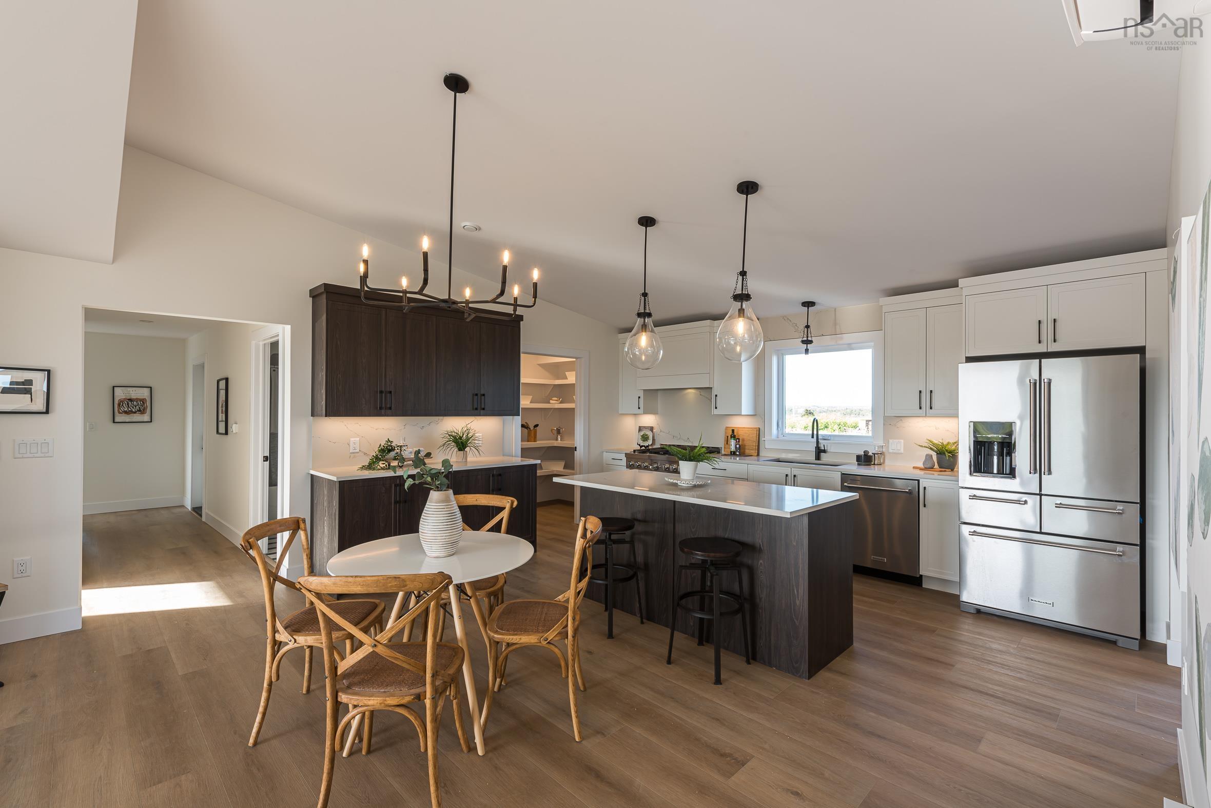 $949,900.00: 24 Indian Point Road, Prospect Village