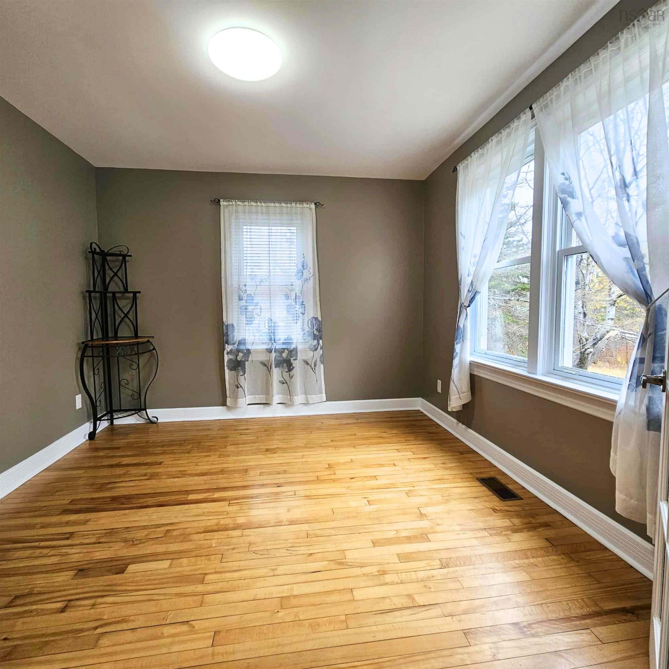 $289,000.00: 73 Fairhaven Drive, Westmount