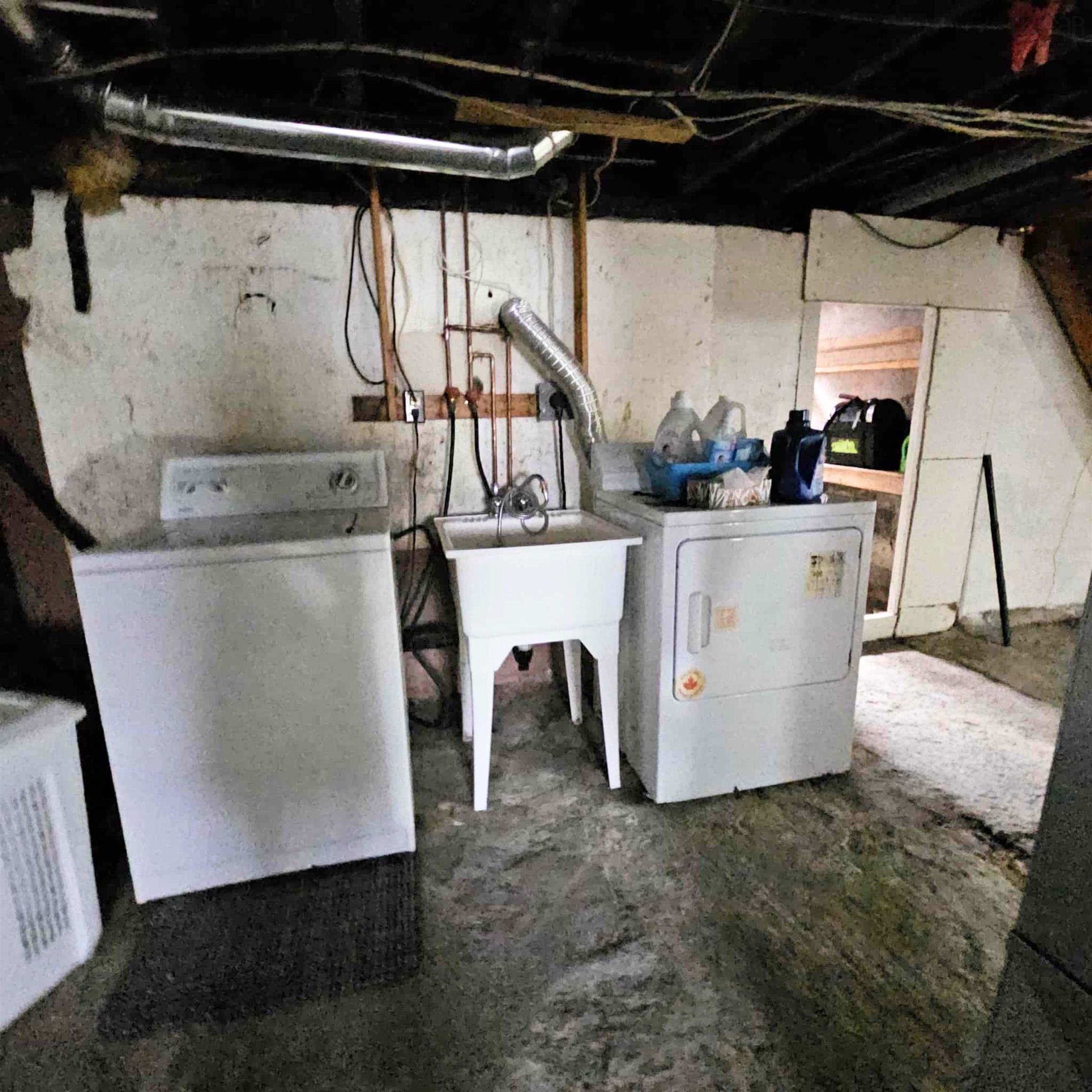 $289,000.00: 73 Fairhaven Drive, Westmount