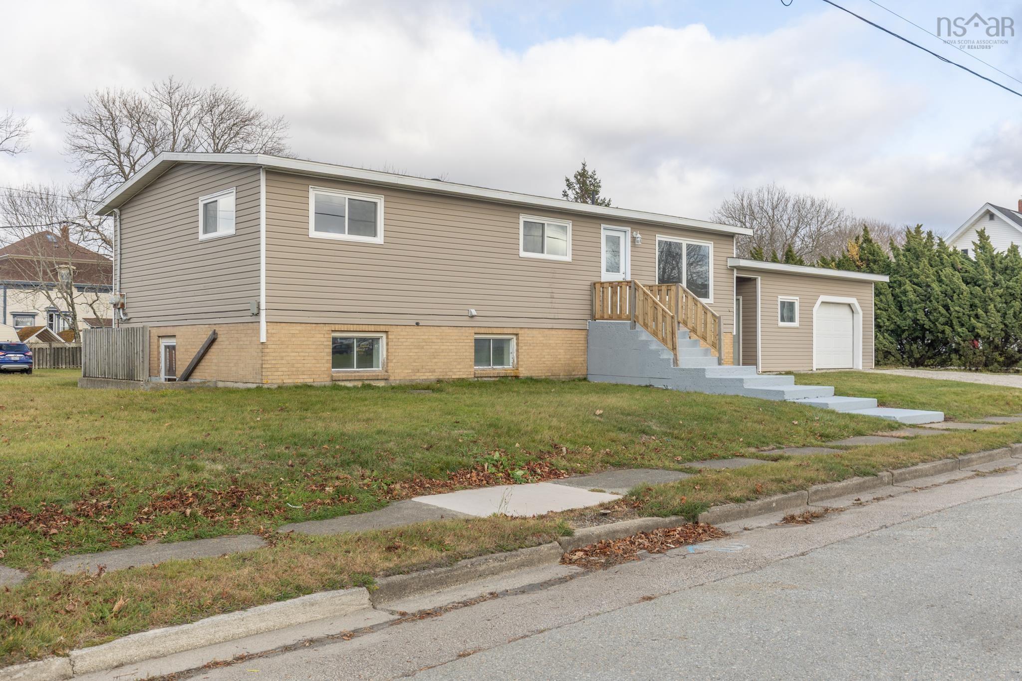 $389,000.00: 2 Huntington Street, Yarmouth