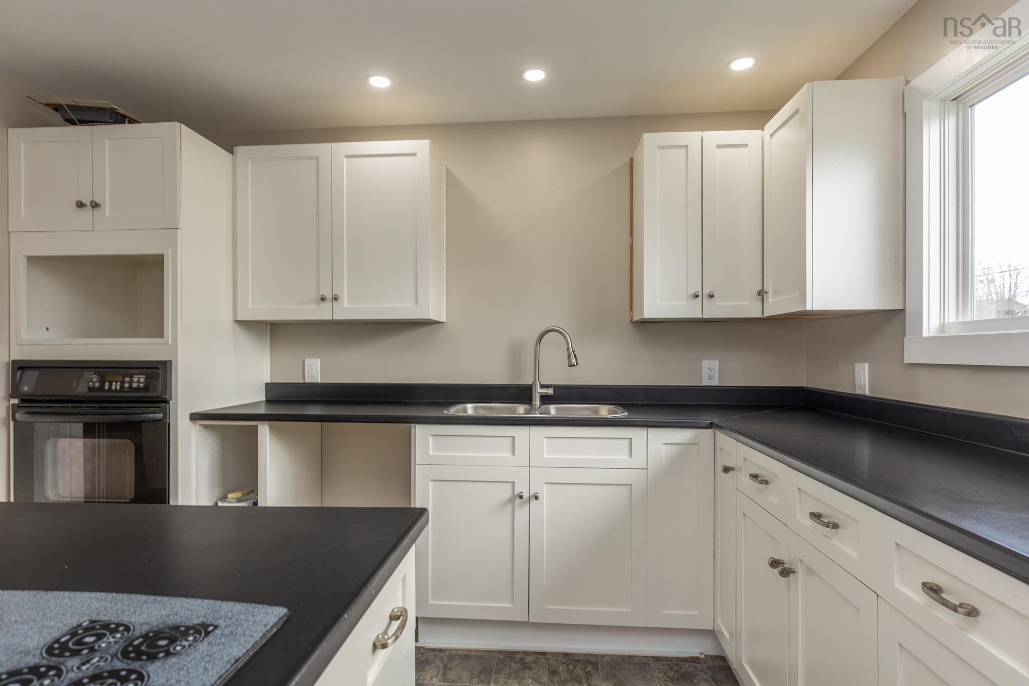 $389,000.00: 2 Huntington Street, Yarmouth