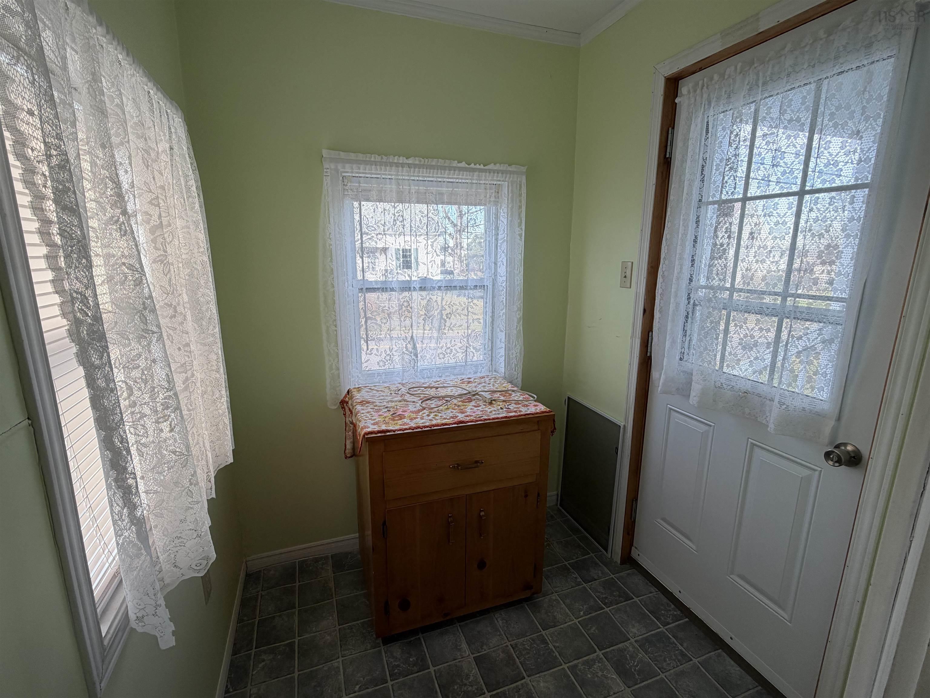 $199,900.00: 2103 South Main Street, Westville