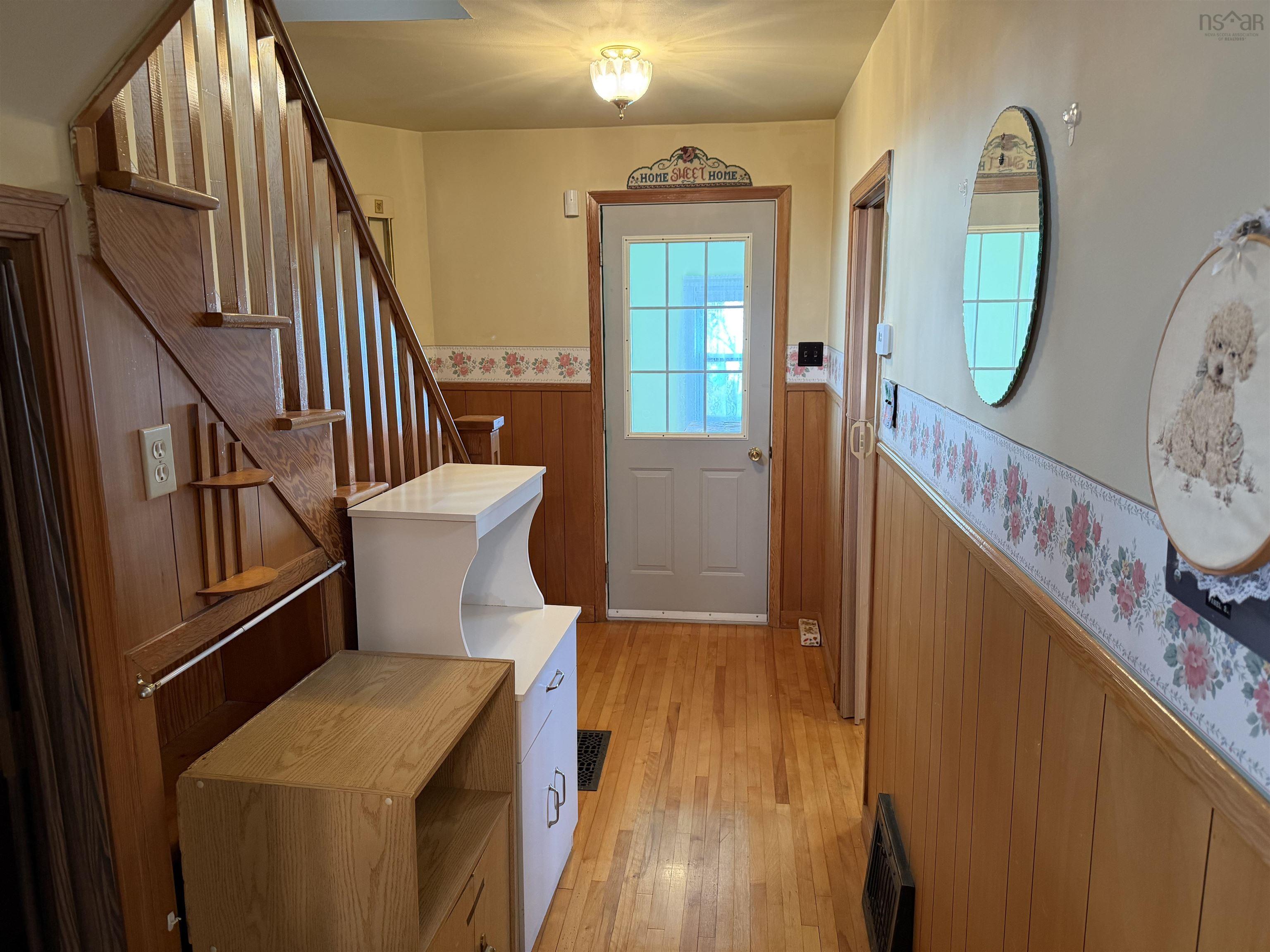 $199,900.00: 2103 South Main Street, Westville