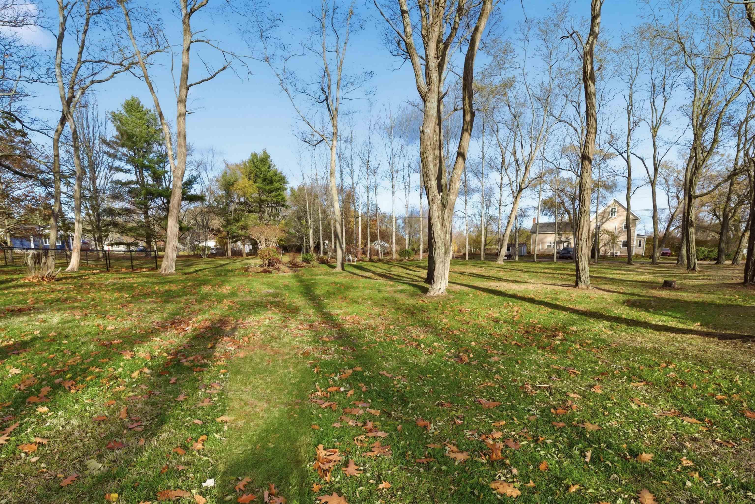 $725,900.00: 2151 1 Highway, Auburn