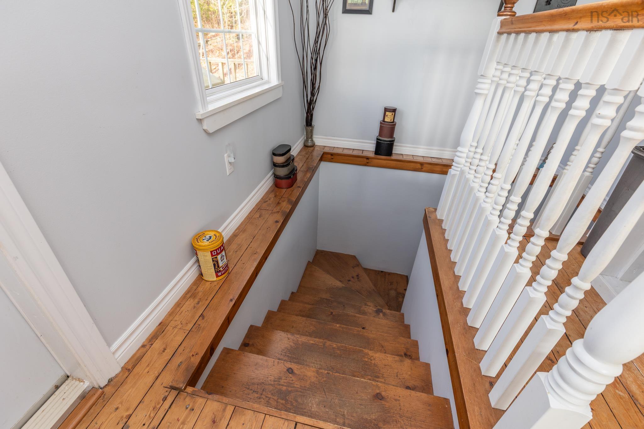 $324,000.00: 37 Sumac Lane, Deerfield