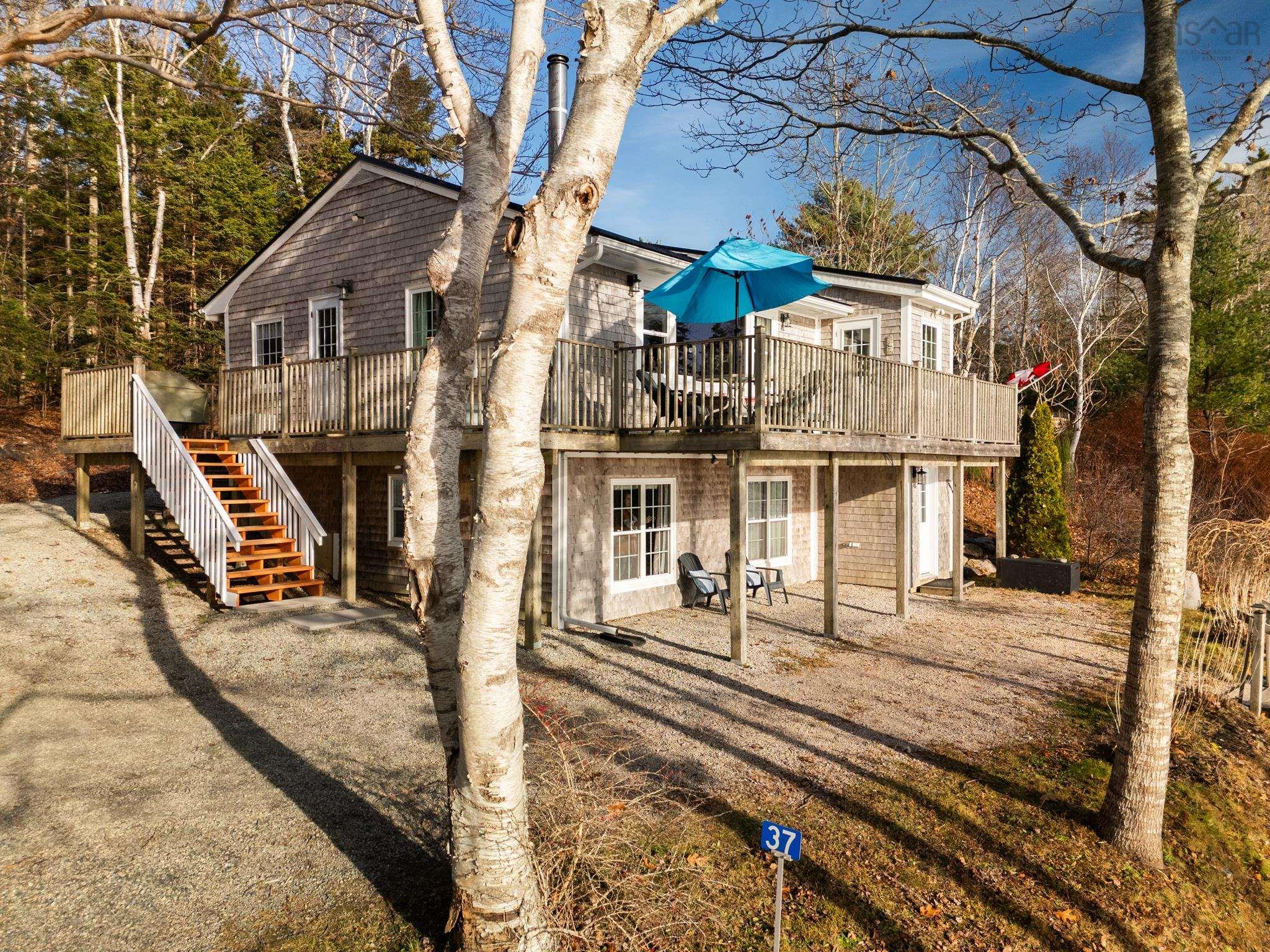 $324,000.00: 37 Sumac Lane, Deerfield