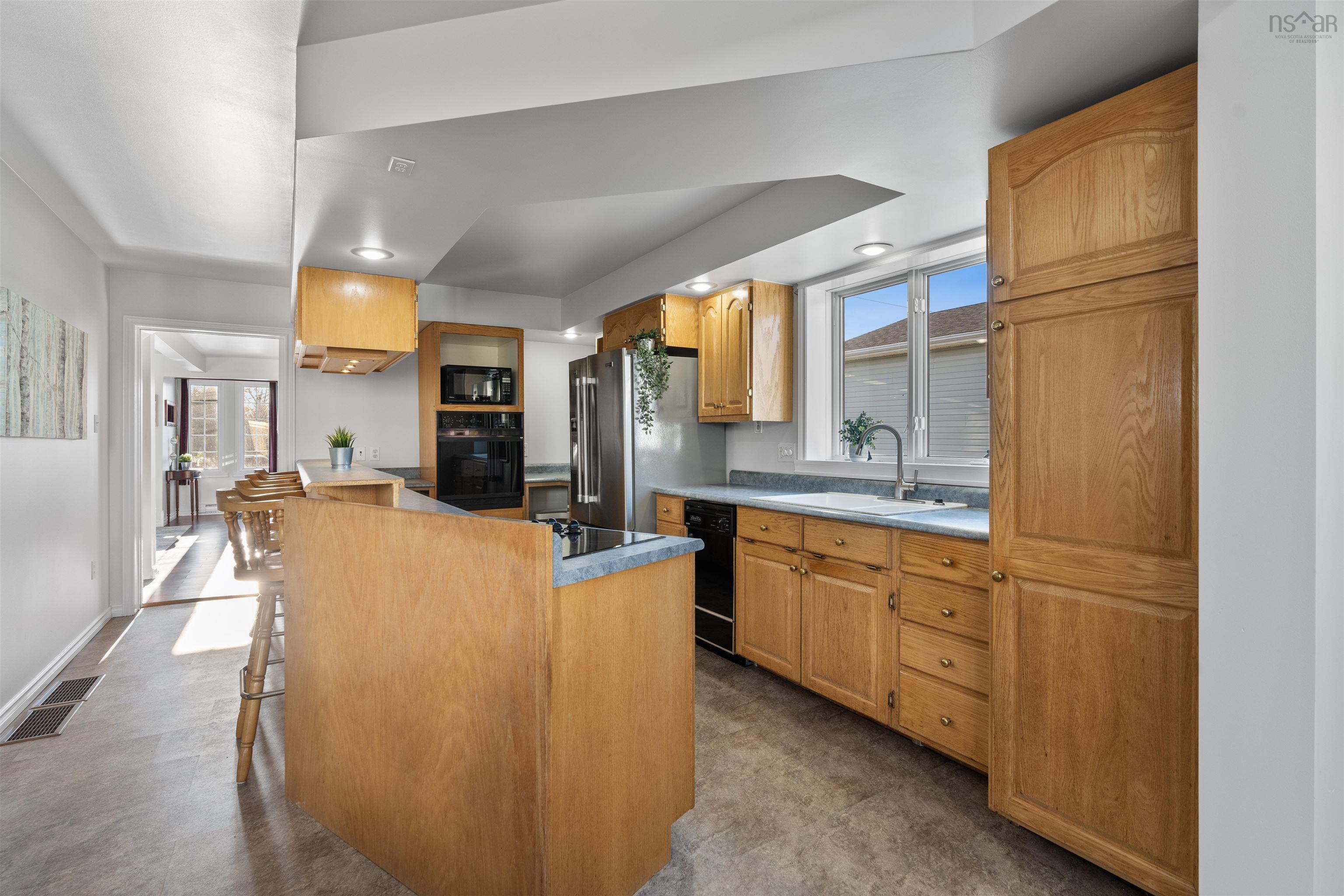 $595,000.00: 45 High Street, Dartmouth