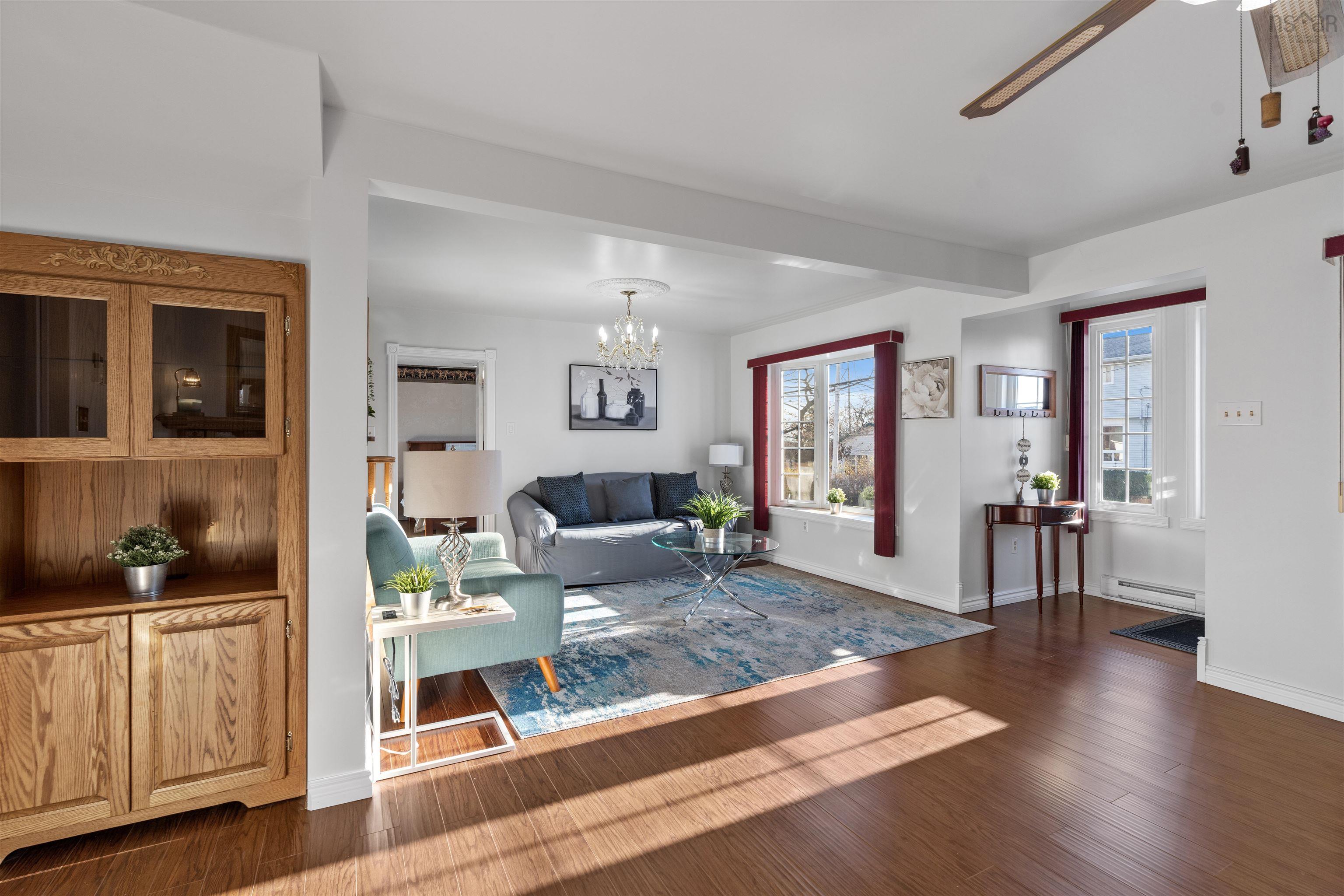 $595,000.00: 45 High Street, Dartmouth