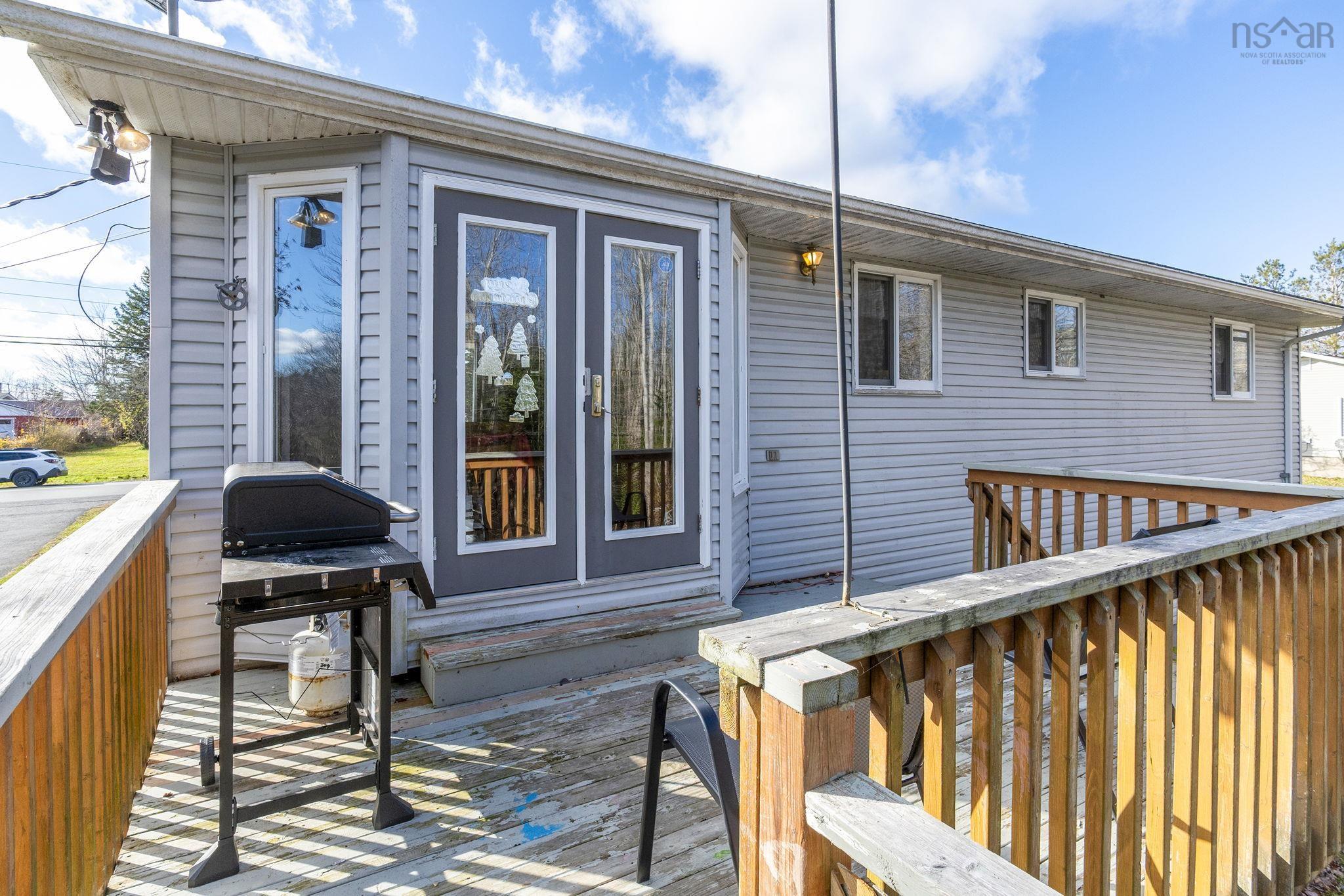 $509,900.00: 20 Logan Drive, Lantz