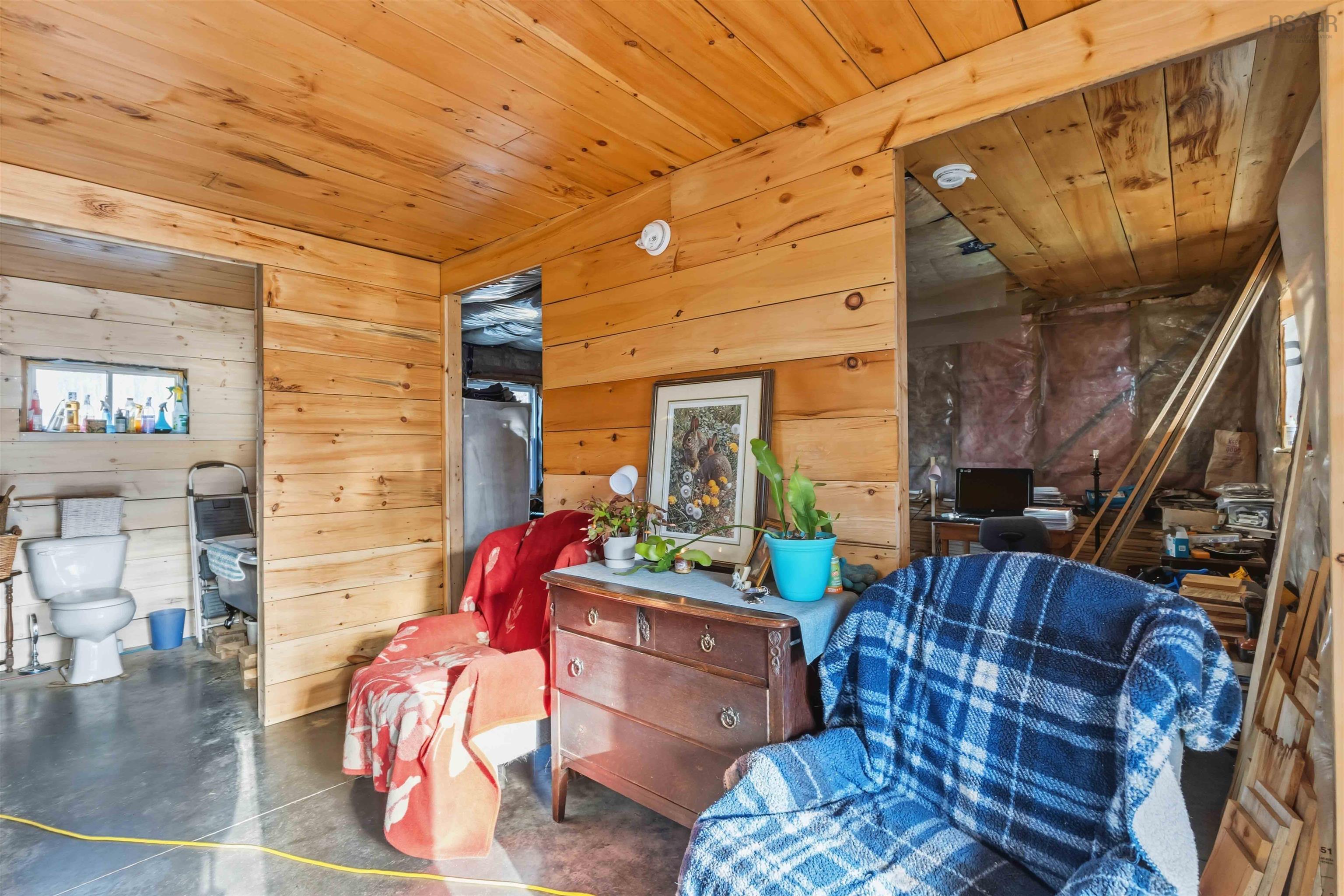 $195,000.00: 788 Purdy Road, Waldeck West