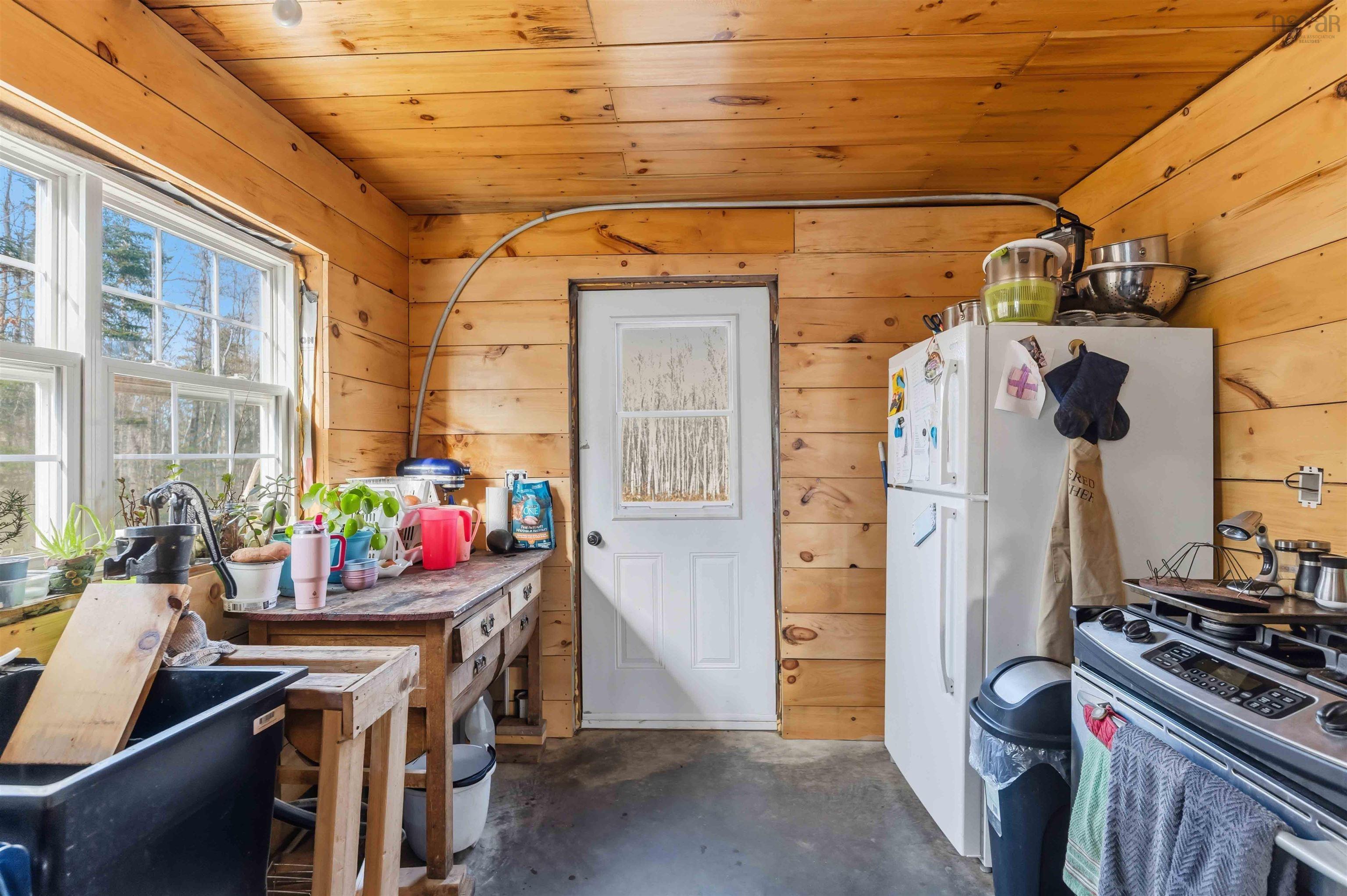 $195,000.00: 788 Purdy Road, Waldeck West