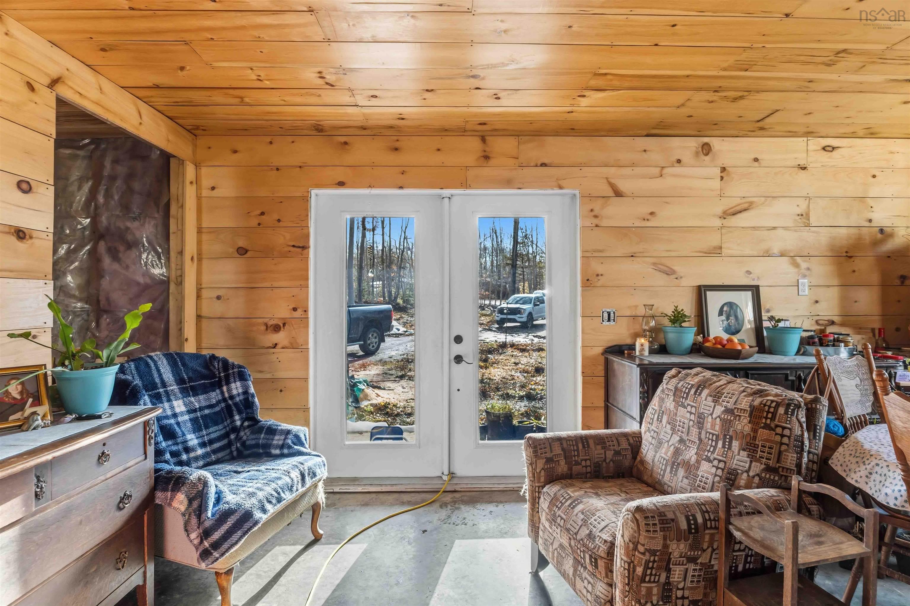 $195,000.00: 788 Purdy Road, Waldeck West