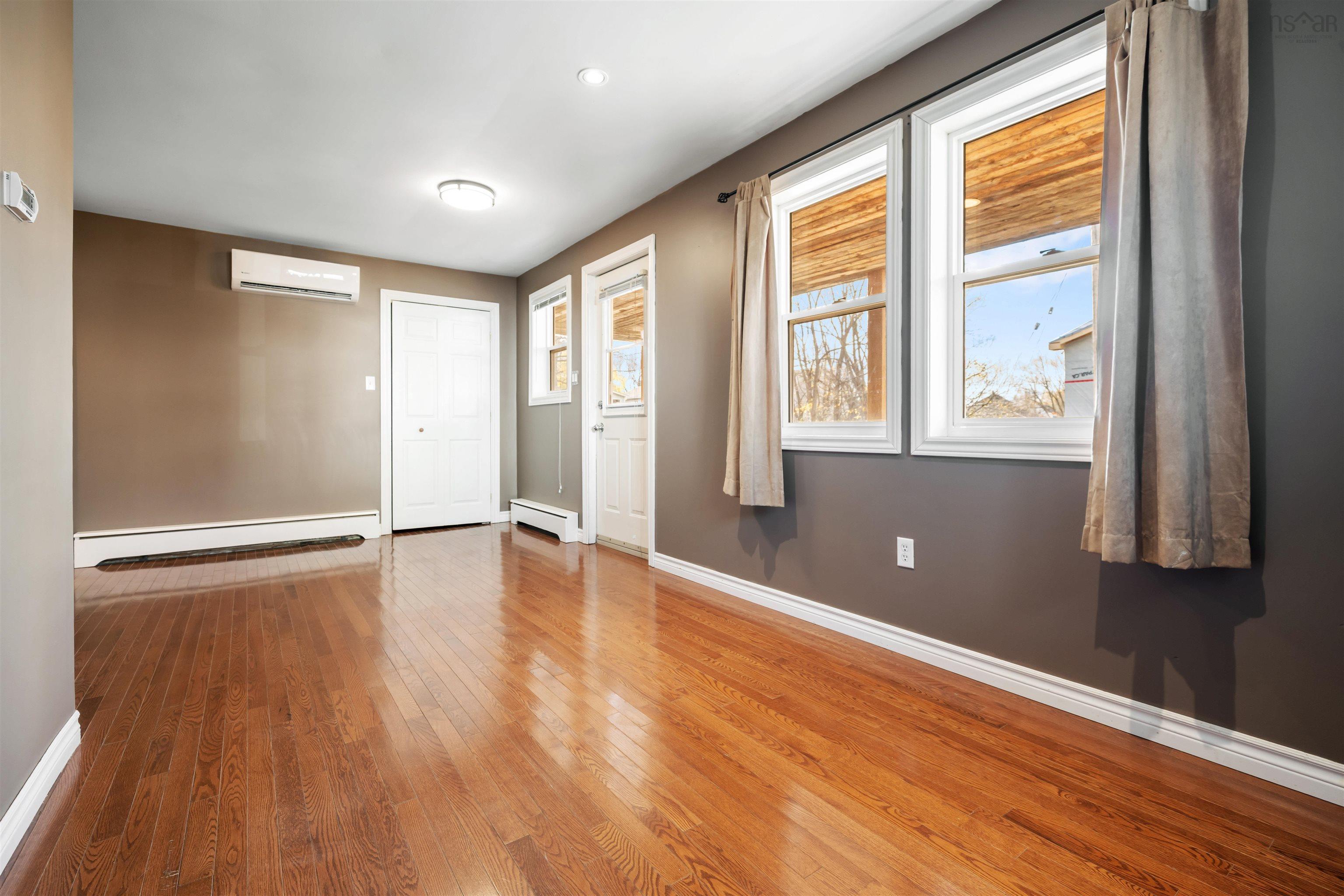 $205,900.00: 21 Beech Street, Trenton