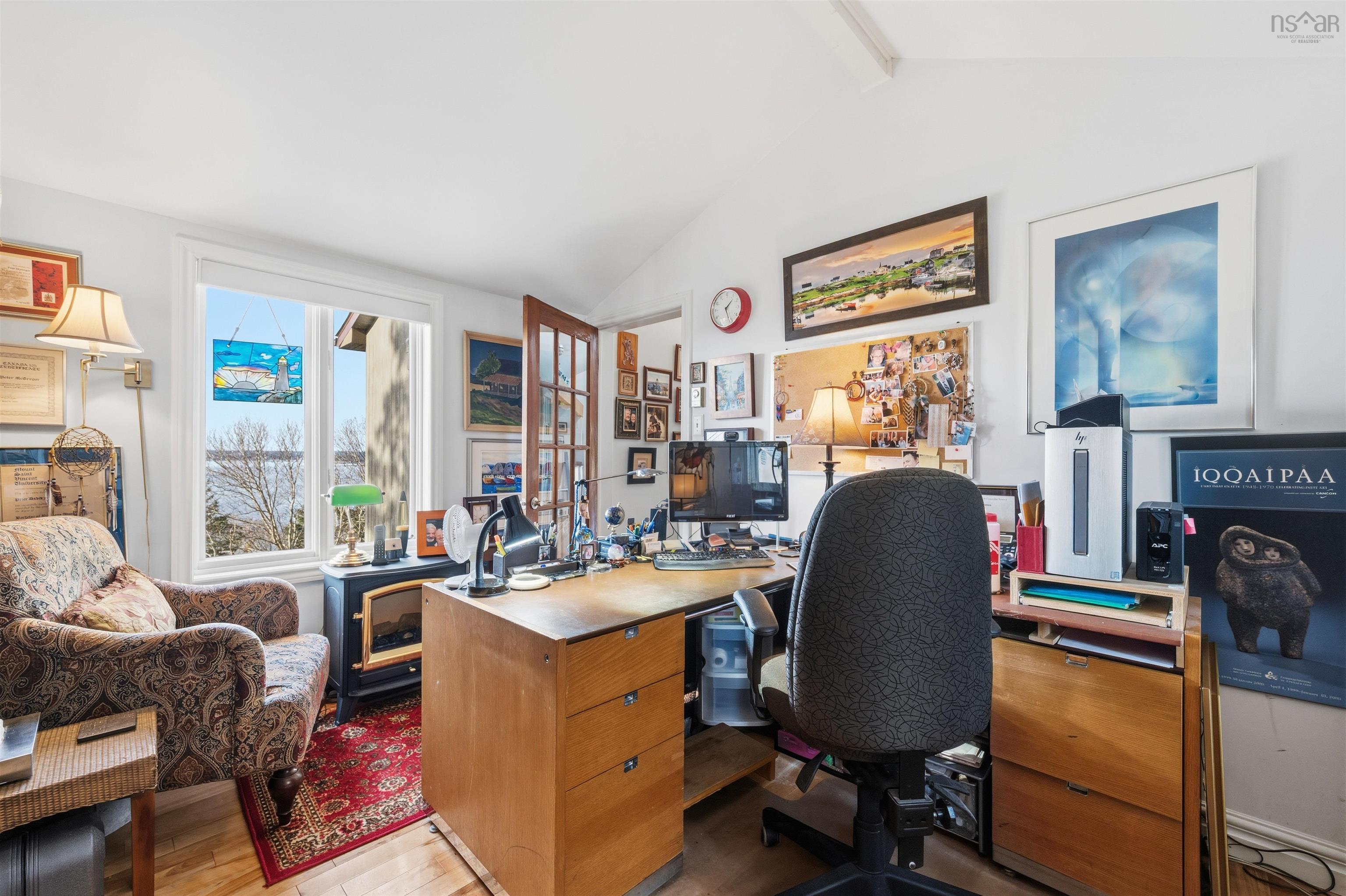 $974,900.00: 11565 Peggys Cove Road, Seabright